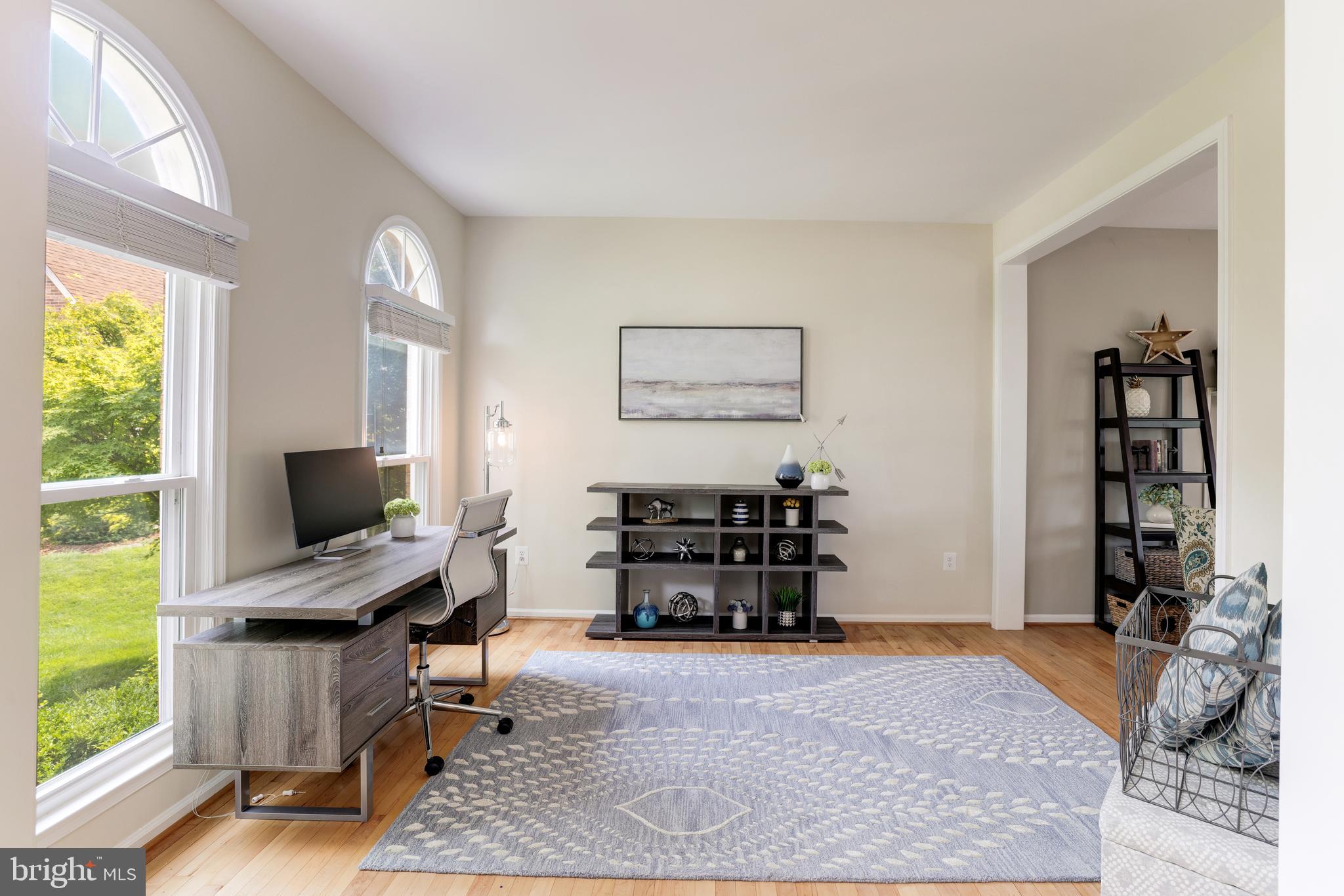 CHANTILLY HIGHLANDS - Residential