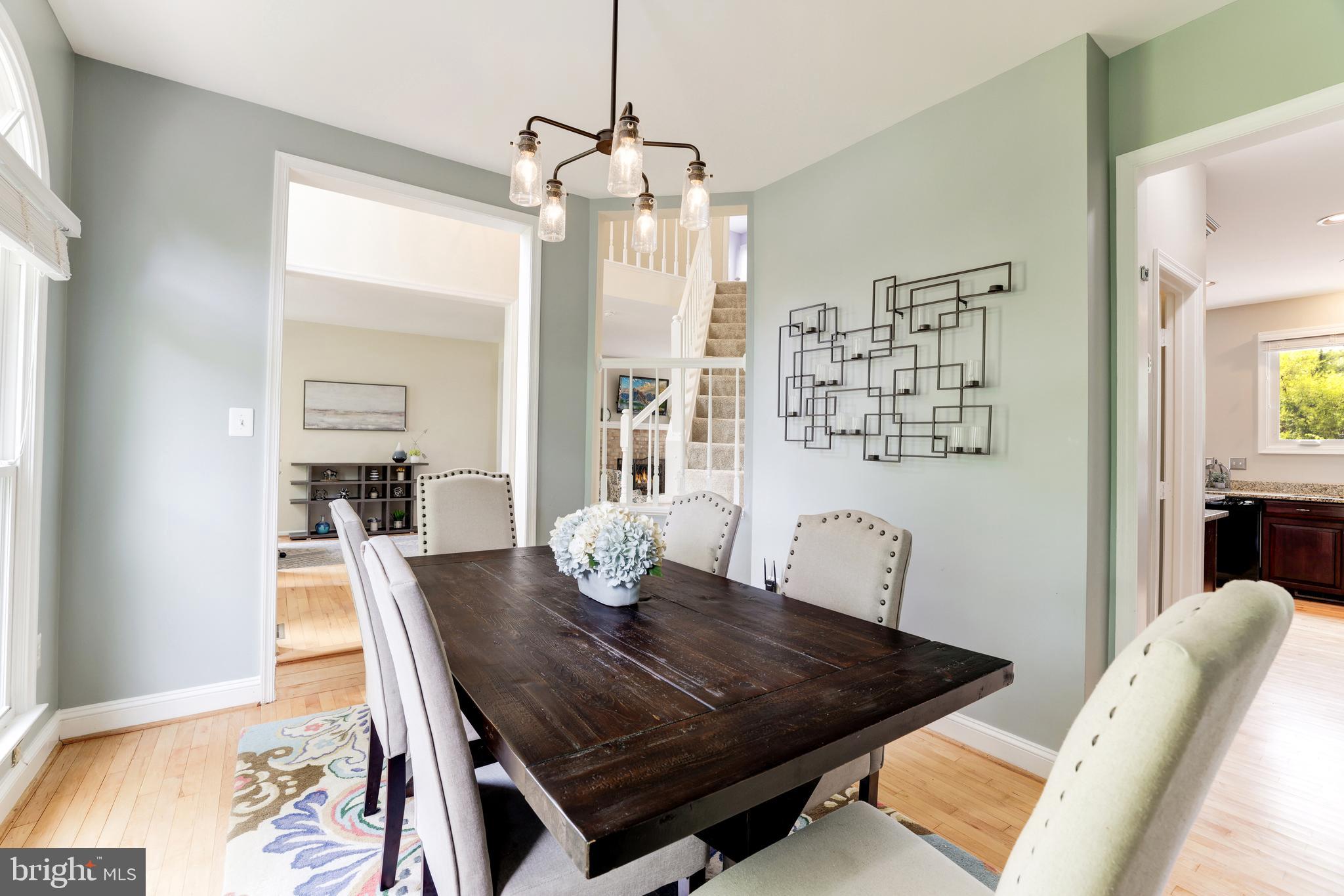 CHANTILLY HIGHLANDS - Residential