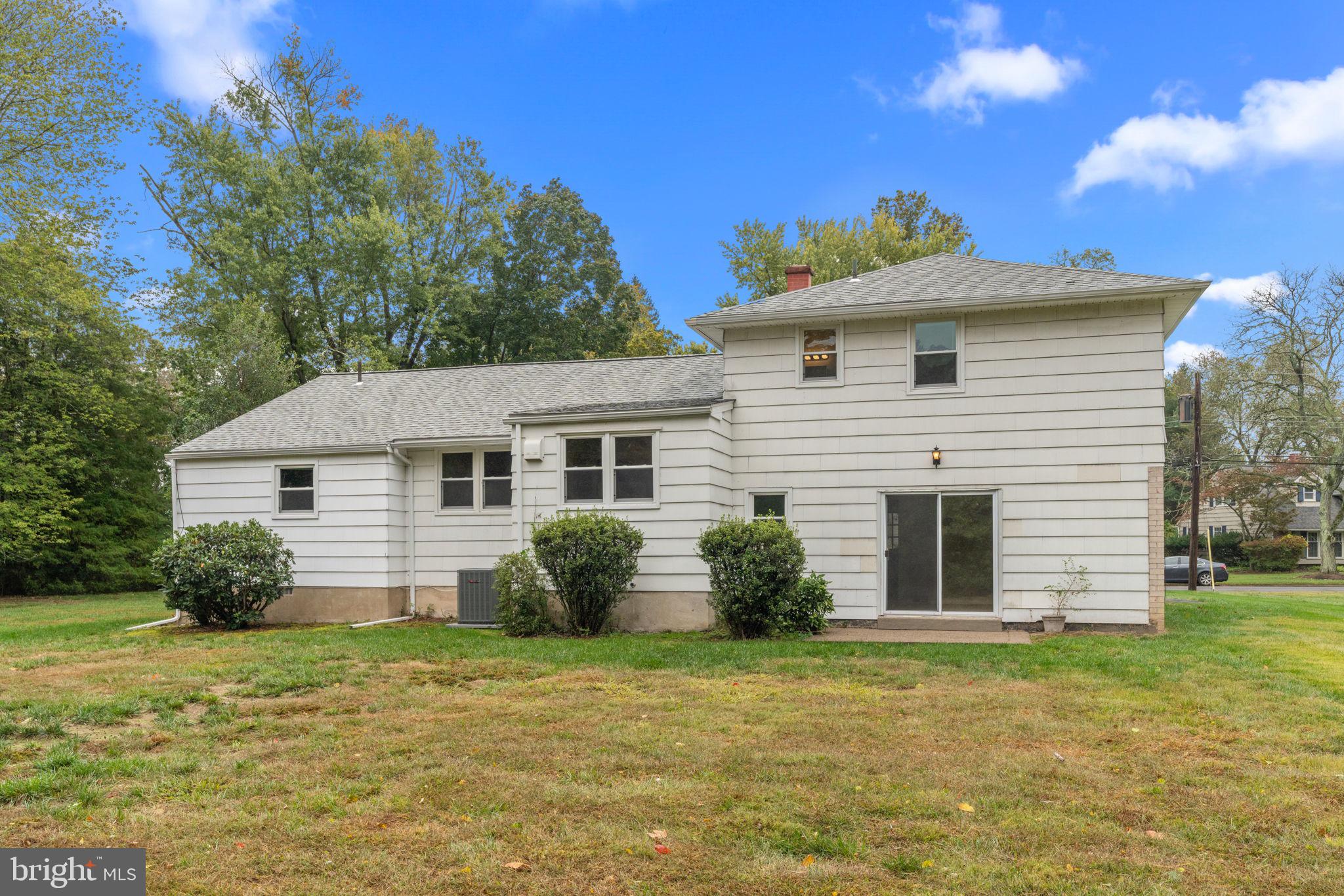 PARK TOWN ESTATES - Residential