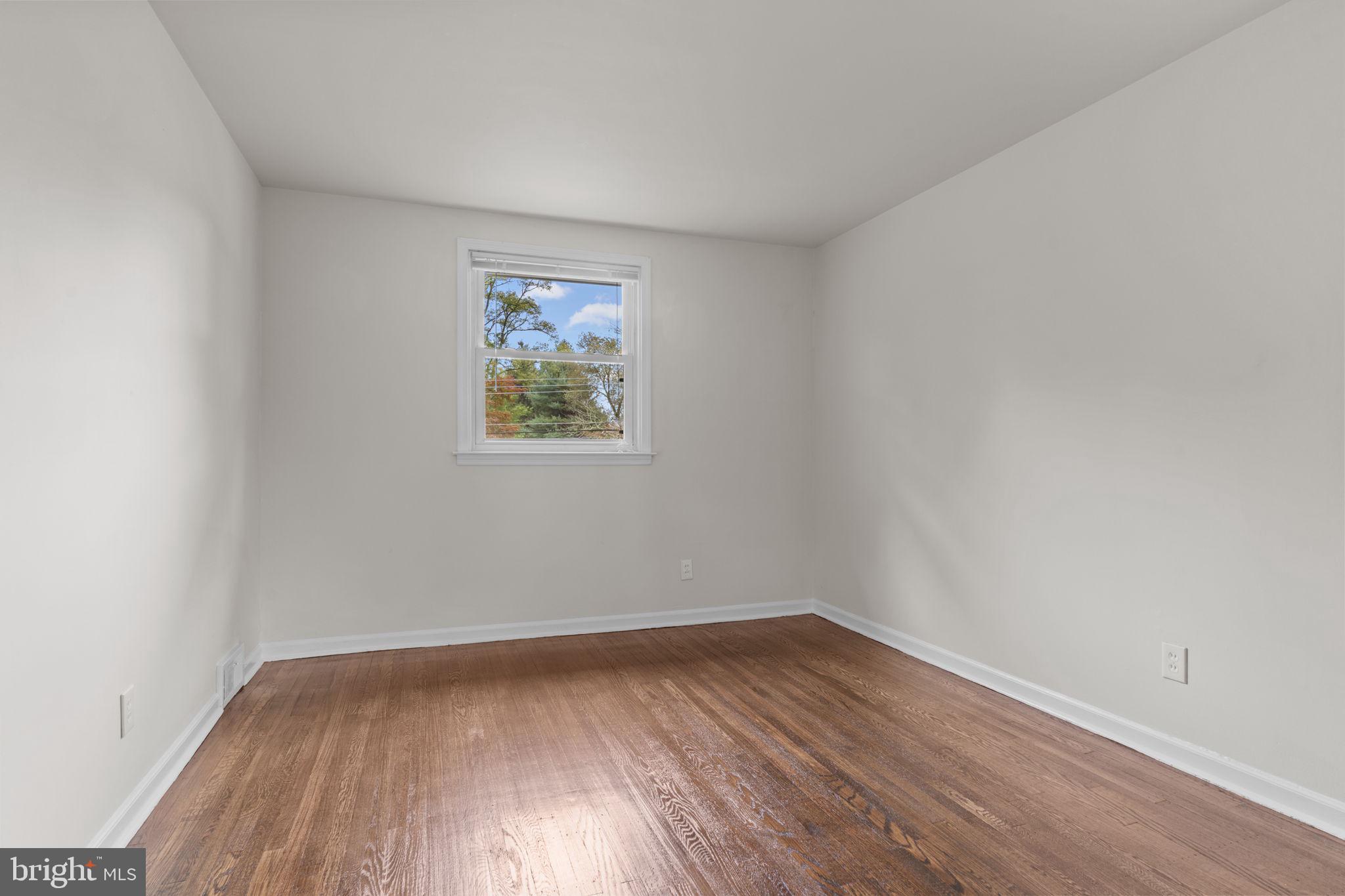 PARK TOWN ESTATES - Residential