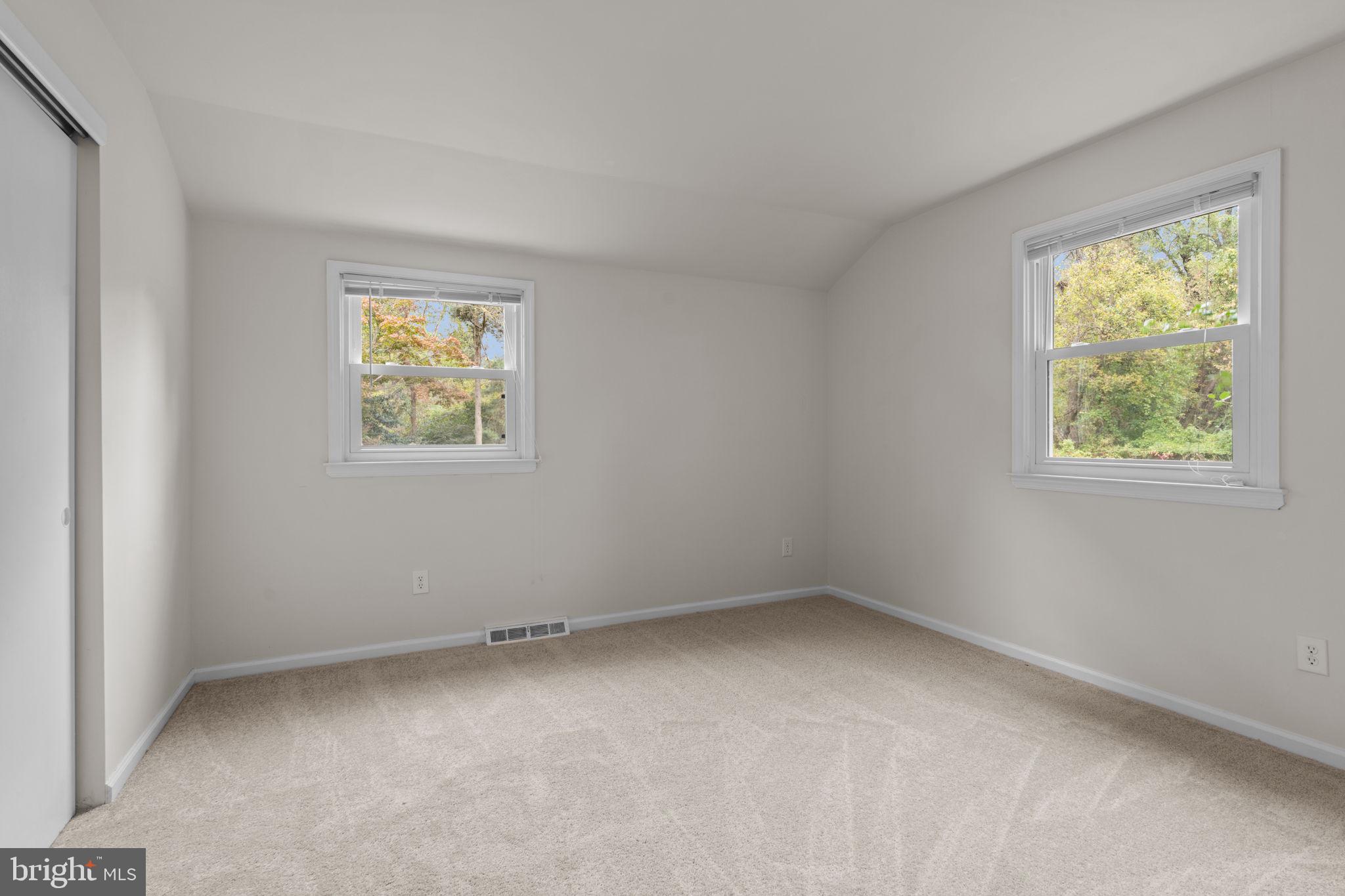 PARK TOWN ESTATES - Residential