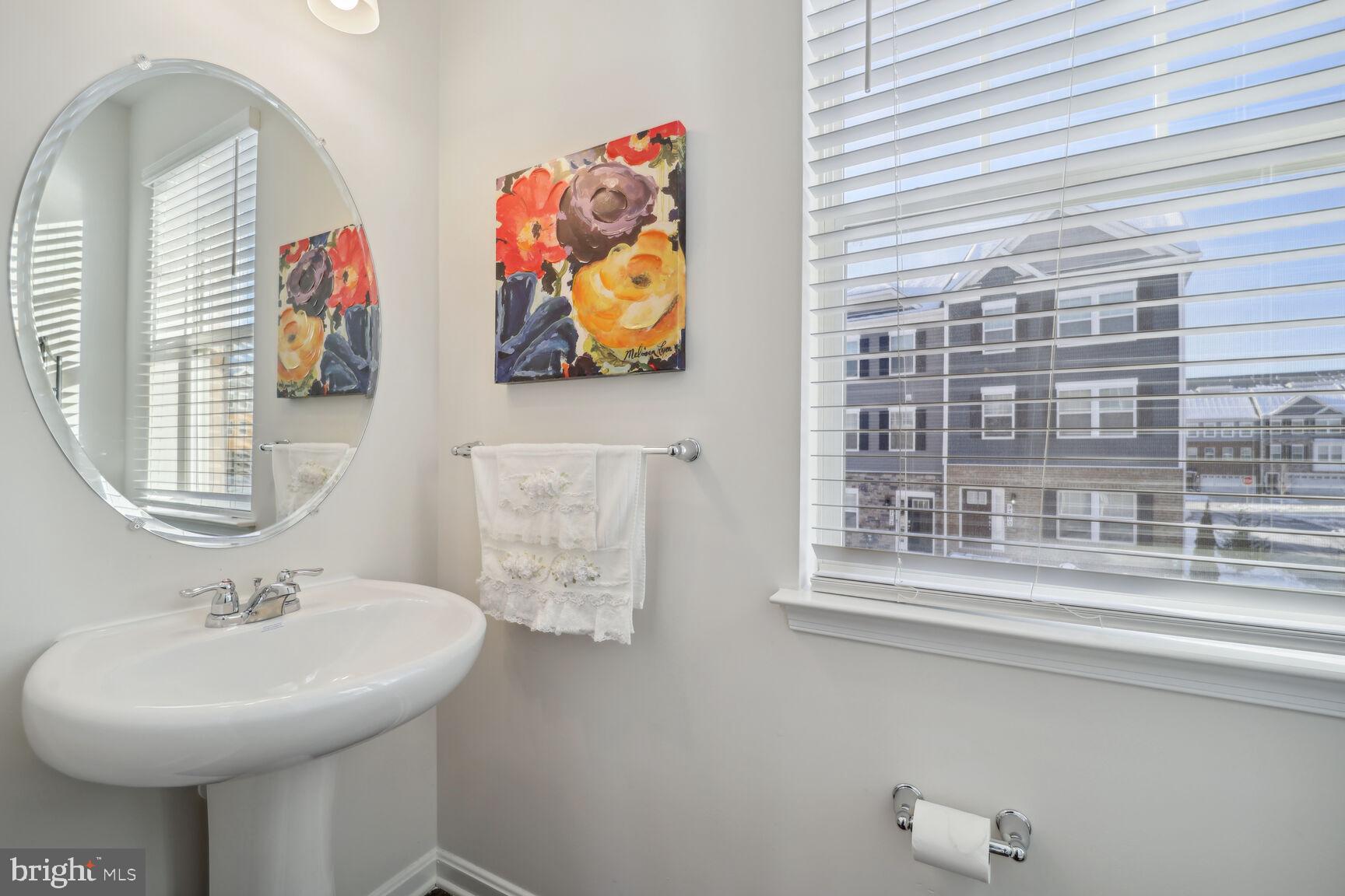 WOODMORE OVERLOOK - Residential Lease