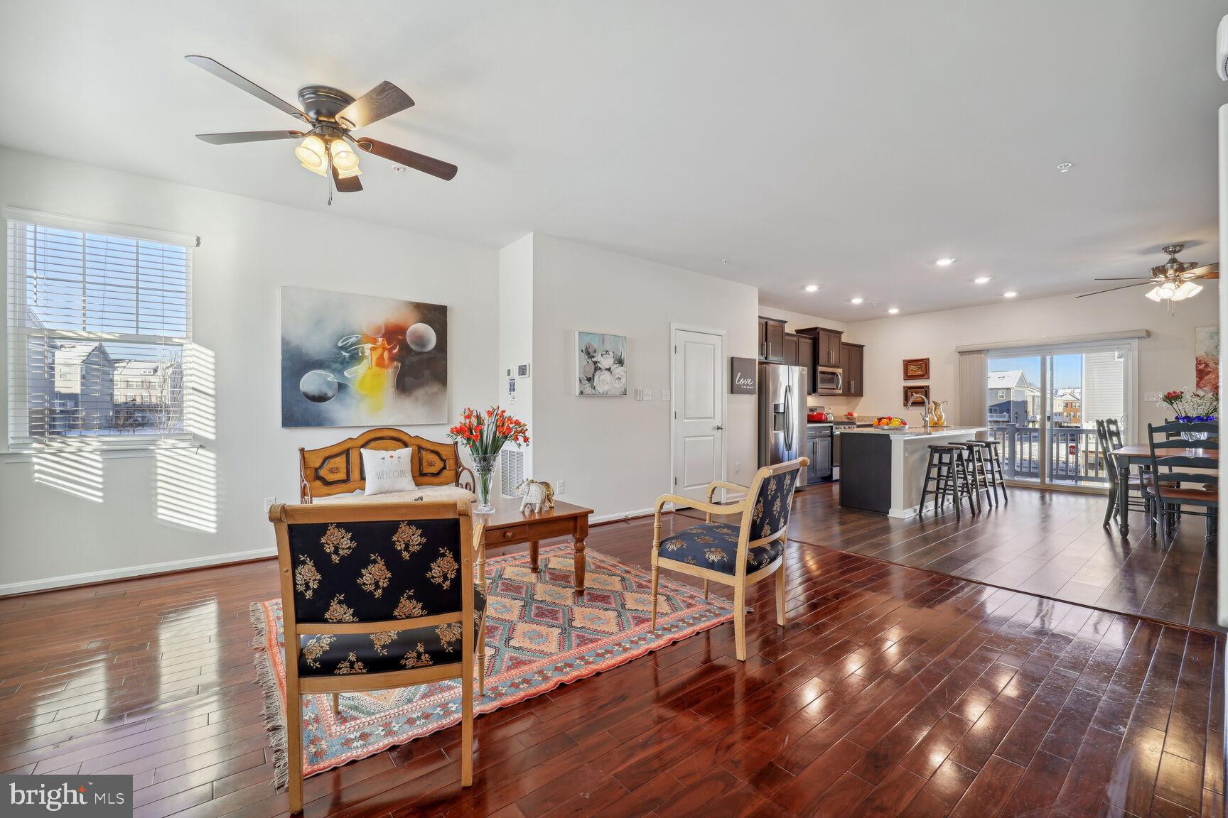 WOODMORE OVERLOOK - Residential Lease