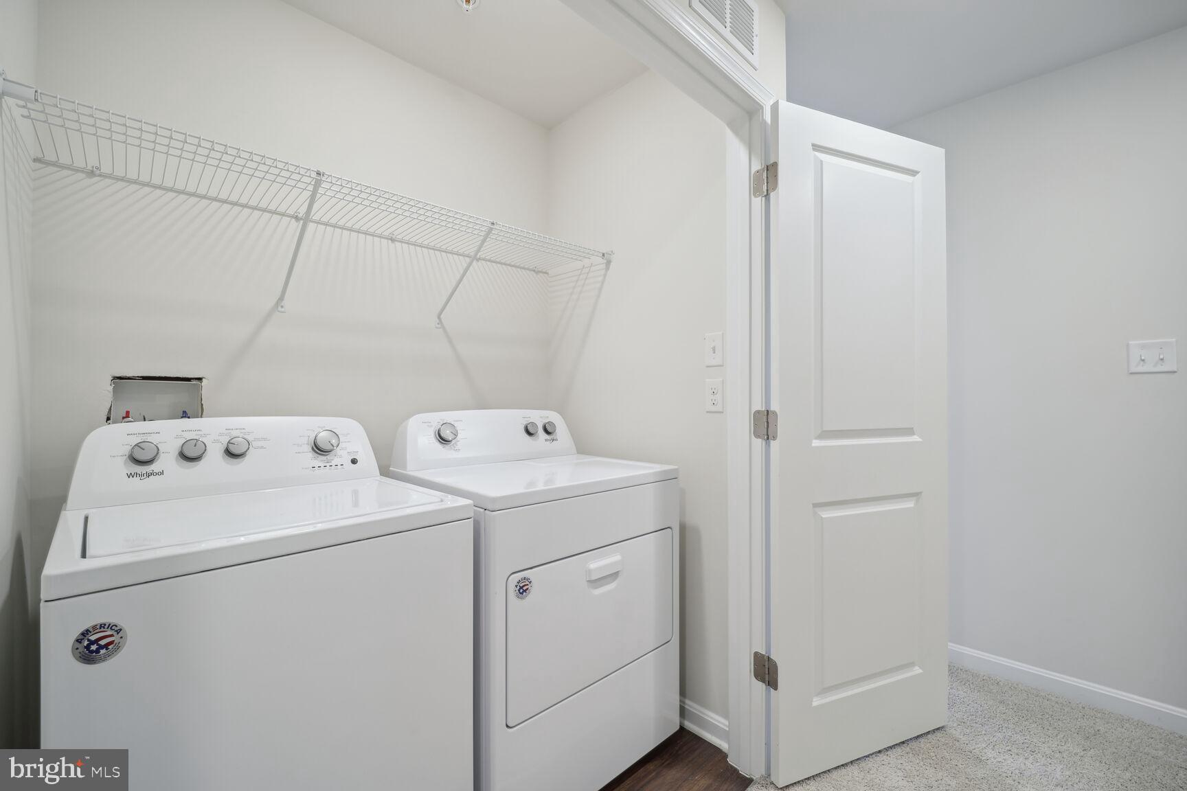 WOODMORE OVERLOOK - Residential Lease