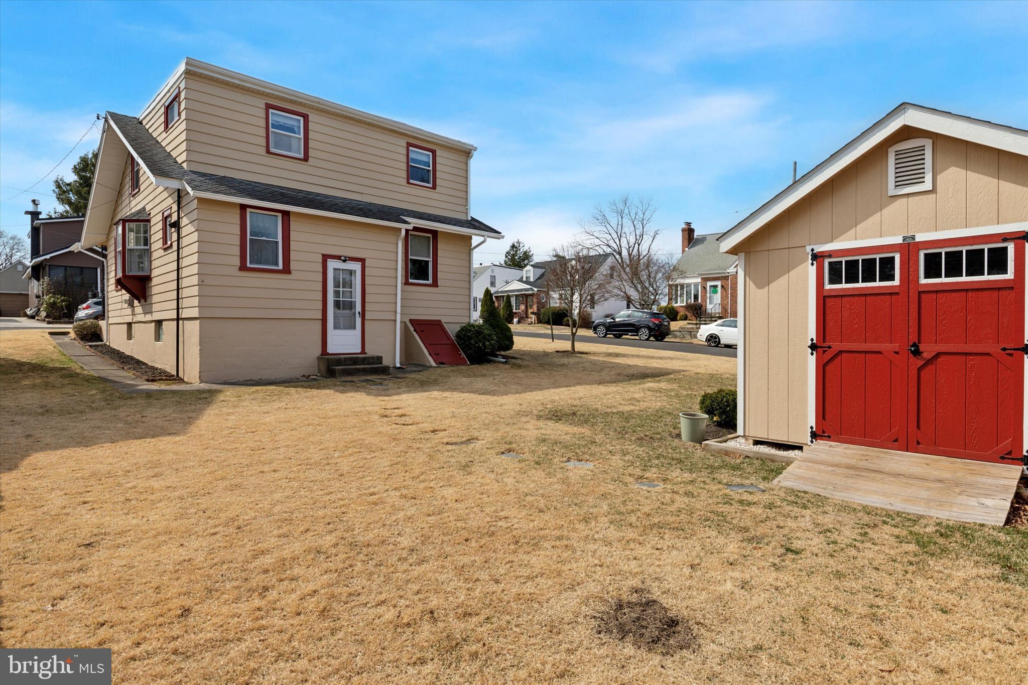 ROCKLEDGE - Residential