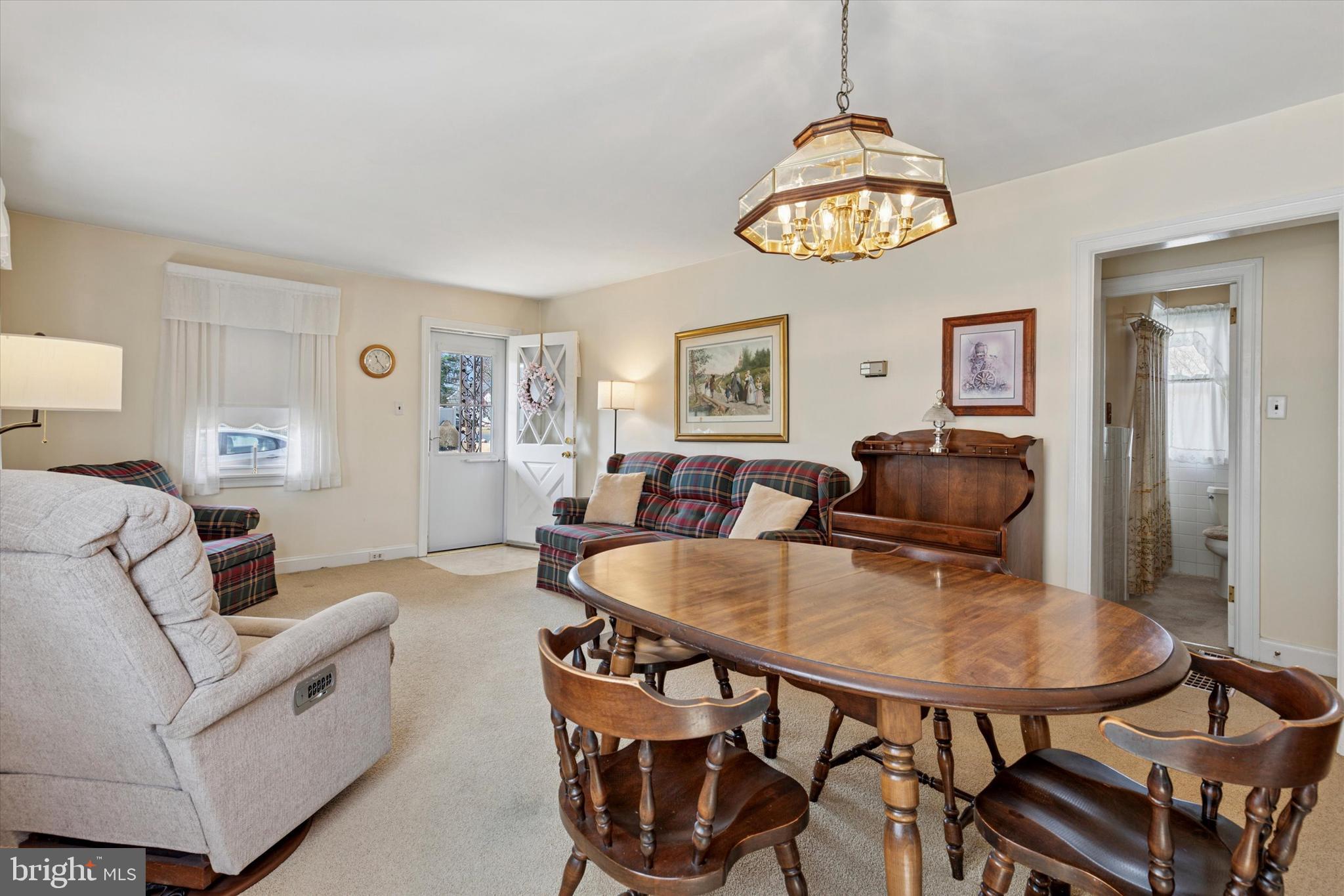 ROCKLEDGE - Residential