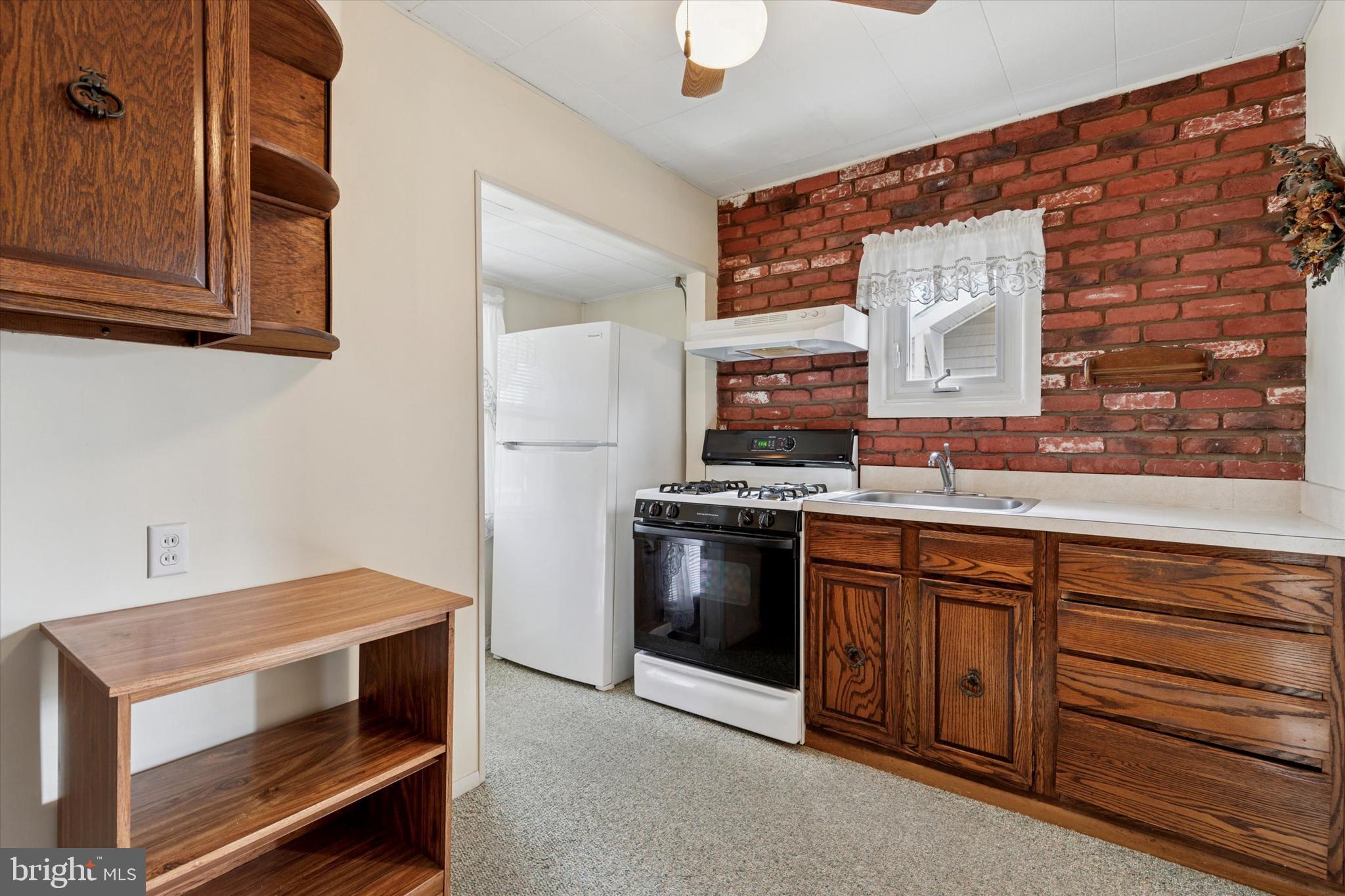 ROCKLEDGE - Residential