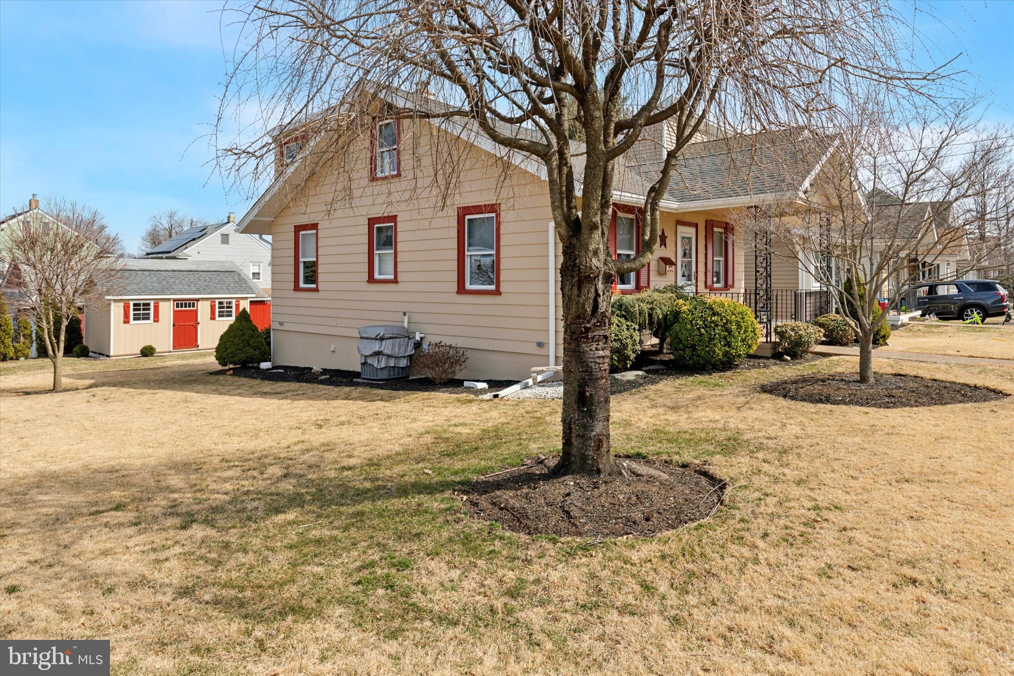 ROCKLEDGE - Residential