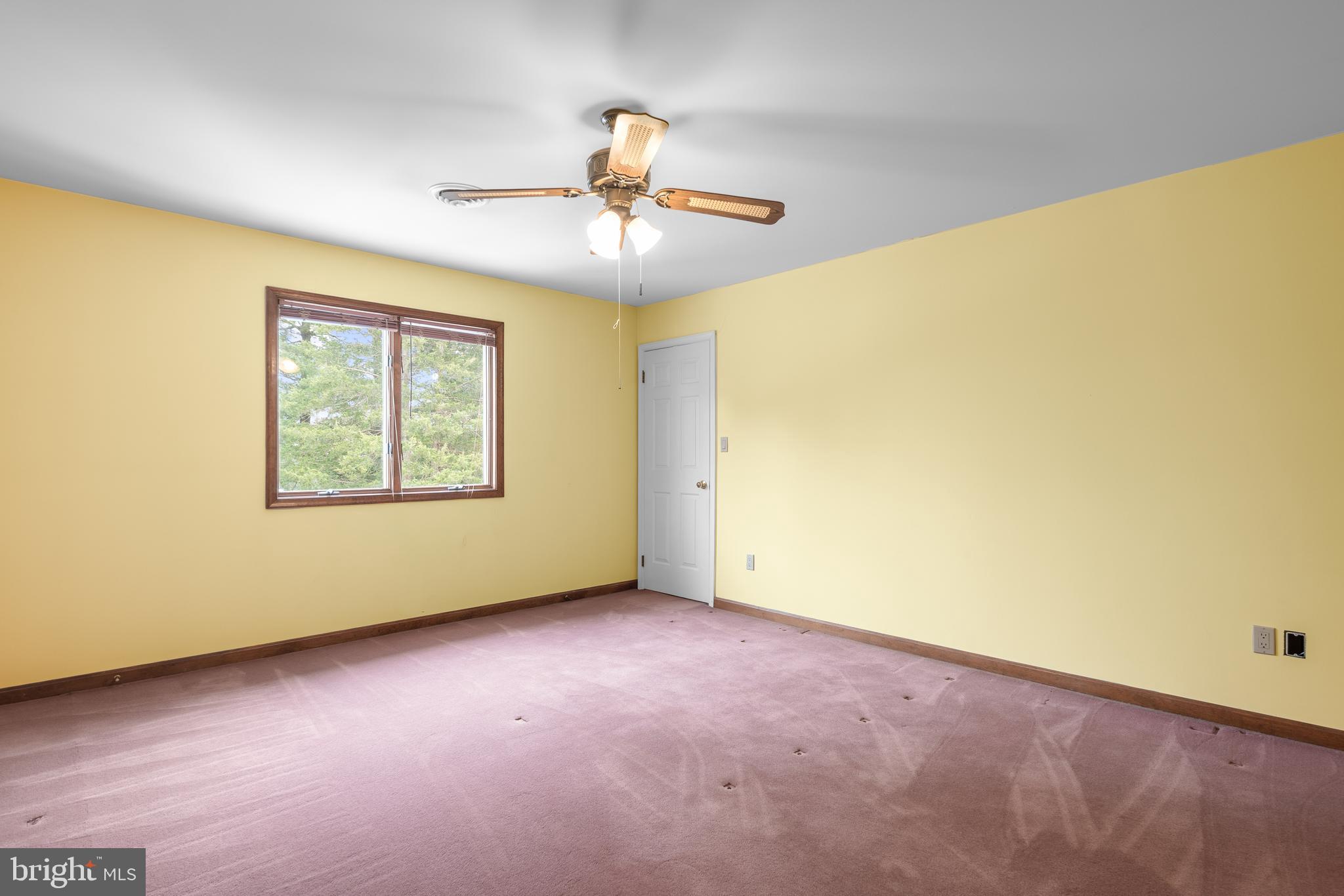 BURNHAM HILLS - Residential