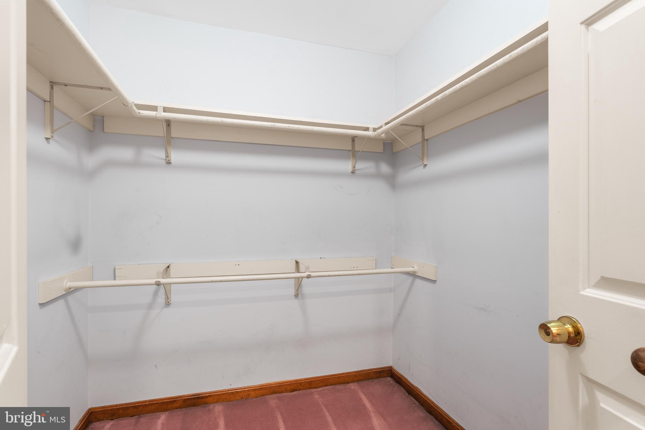 BURNHAM HILLS - Residential