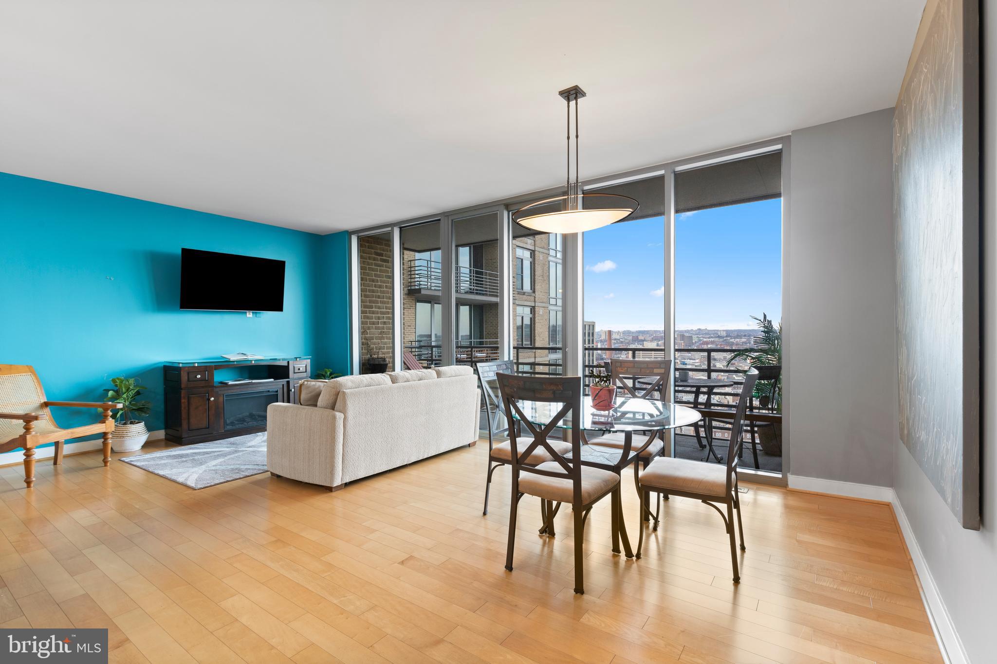 HARBOR EAST - Residential