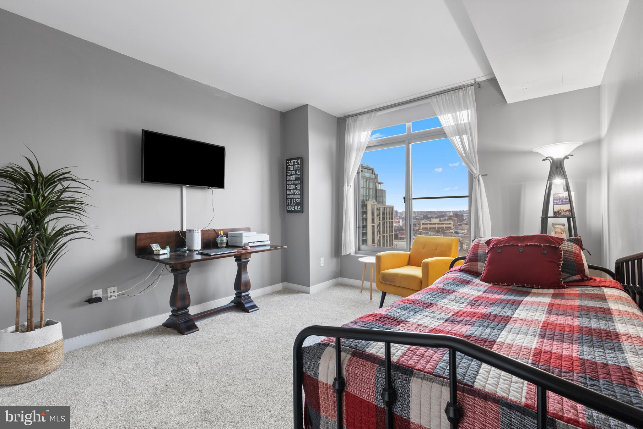 HARBOR EAST - Residential