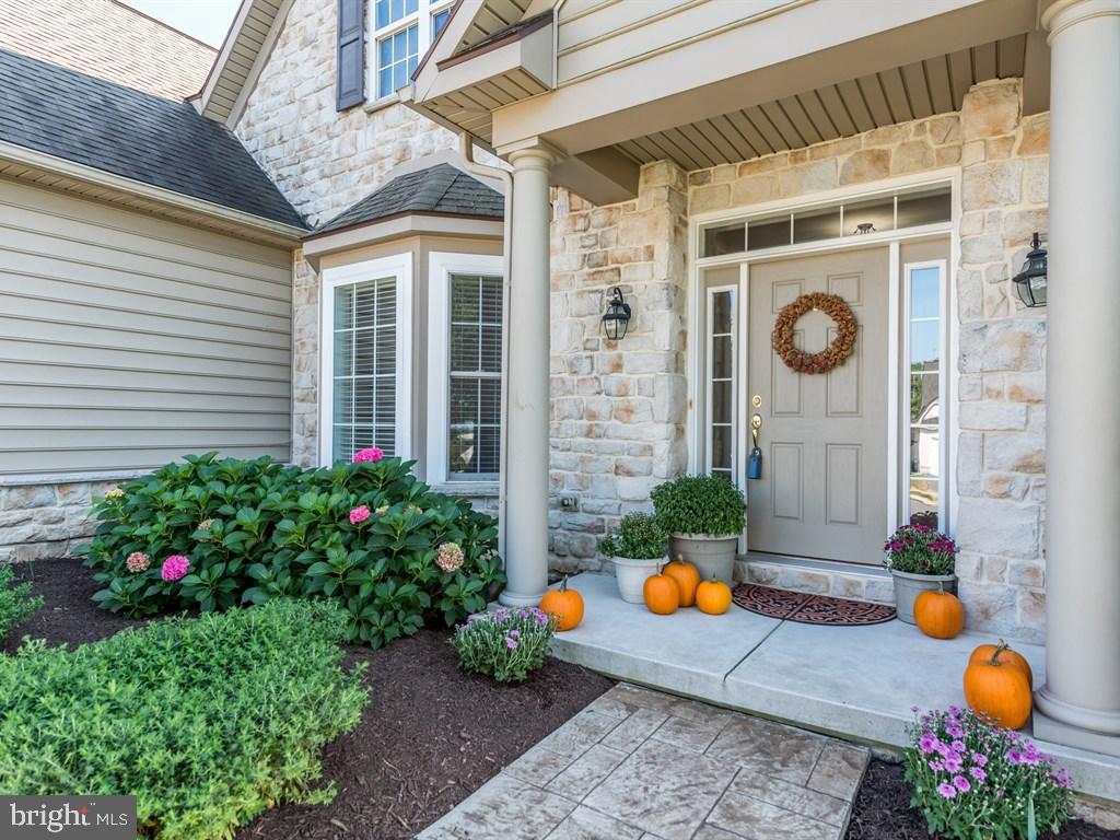 EAGLE VIEW - Residential