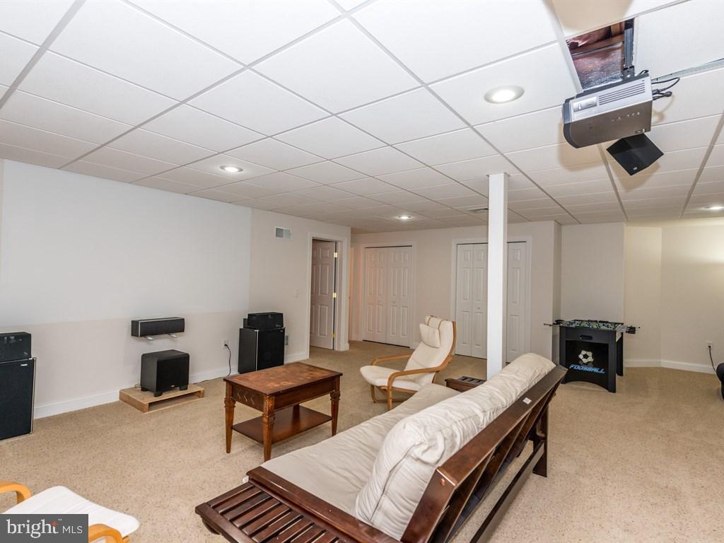 EAGLE VIEW - Residential