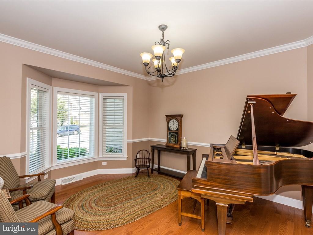 EAGLE VIEW - Residential