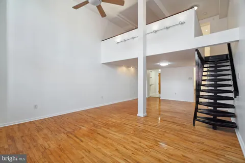 915 Bainbridge Street Unit 205, Philadelphia, PA MLS: PAPH2473834