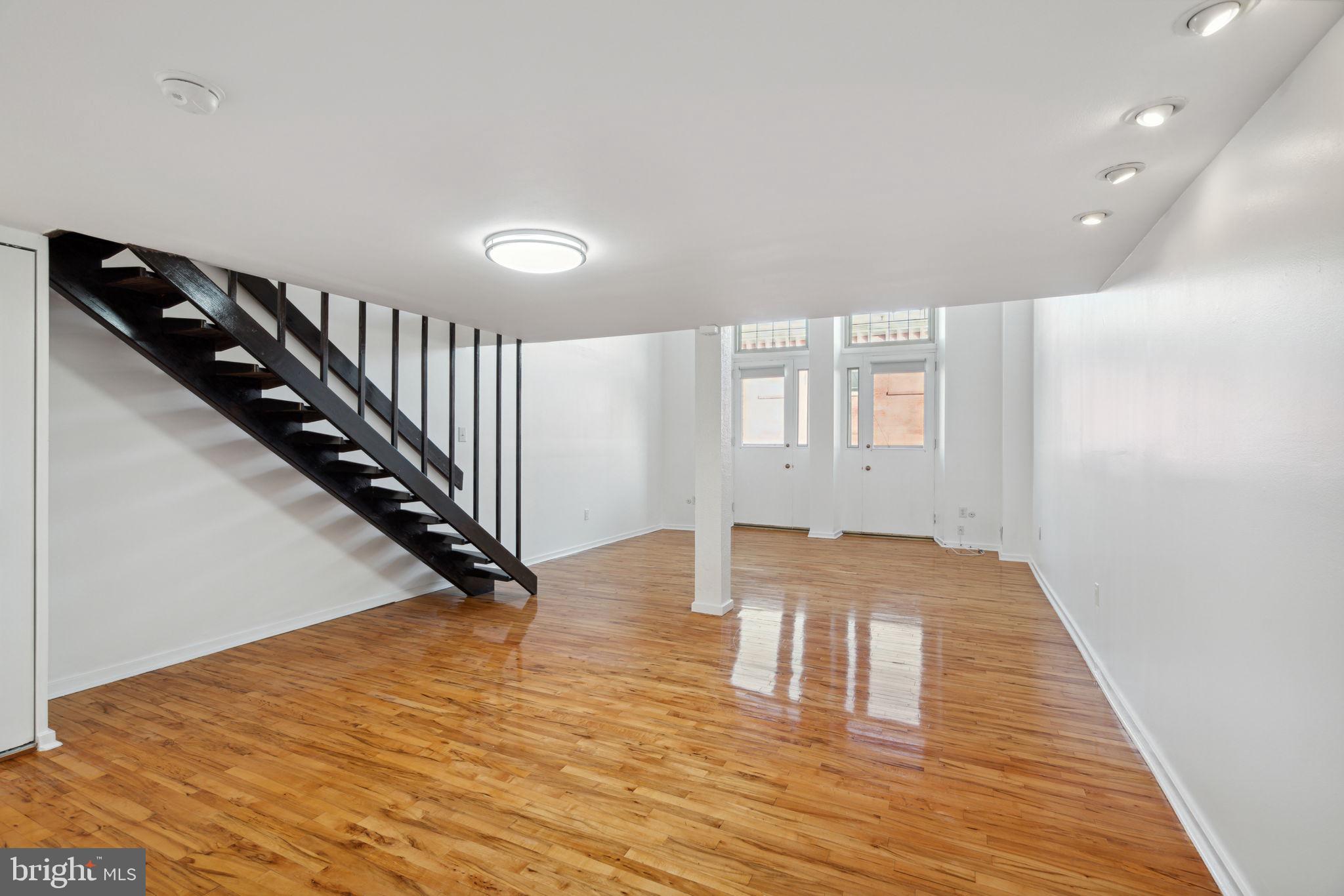 BELLA VISTA - Residential Lease