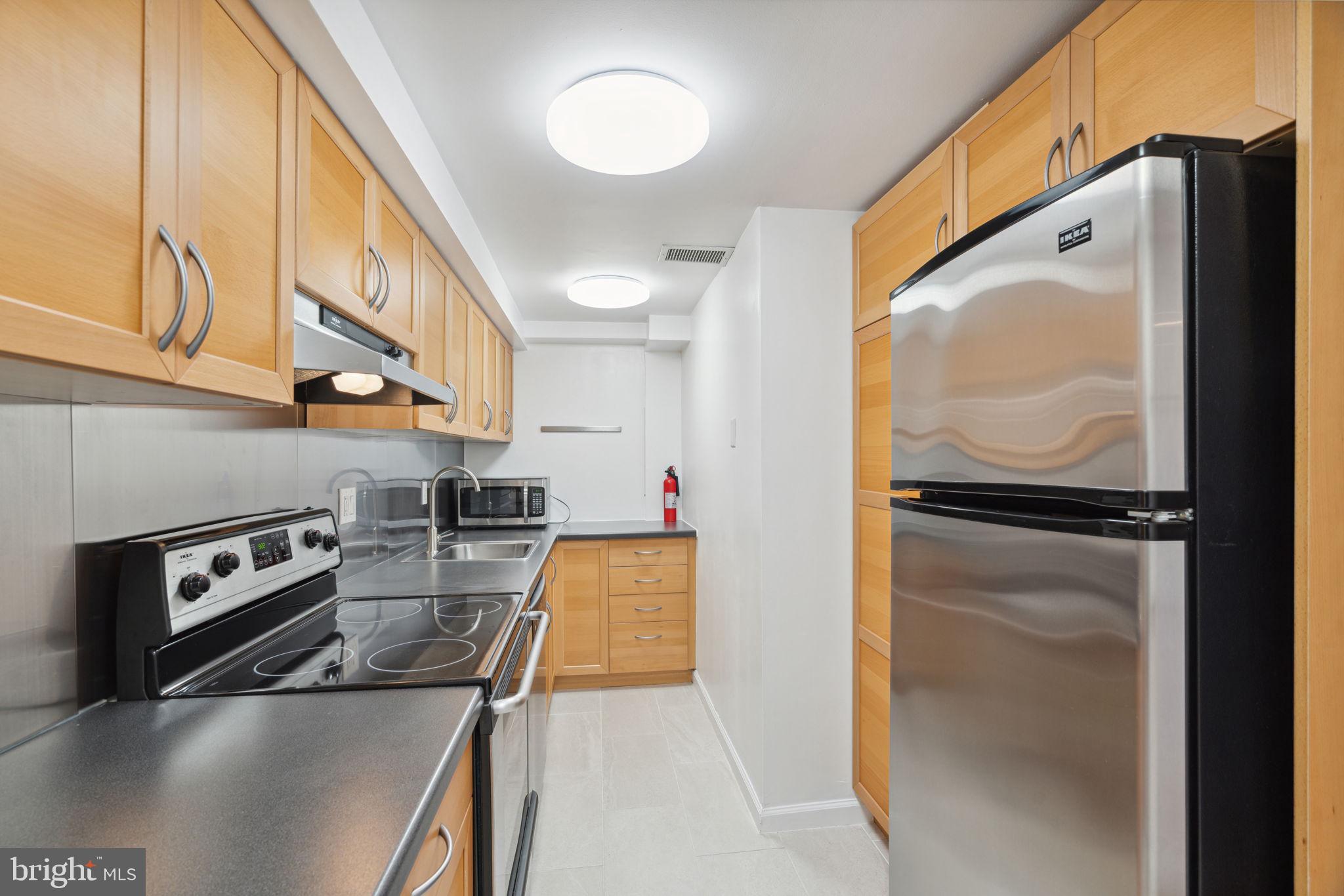 BELLA VISTA - Residential Lease