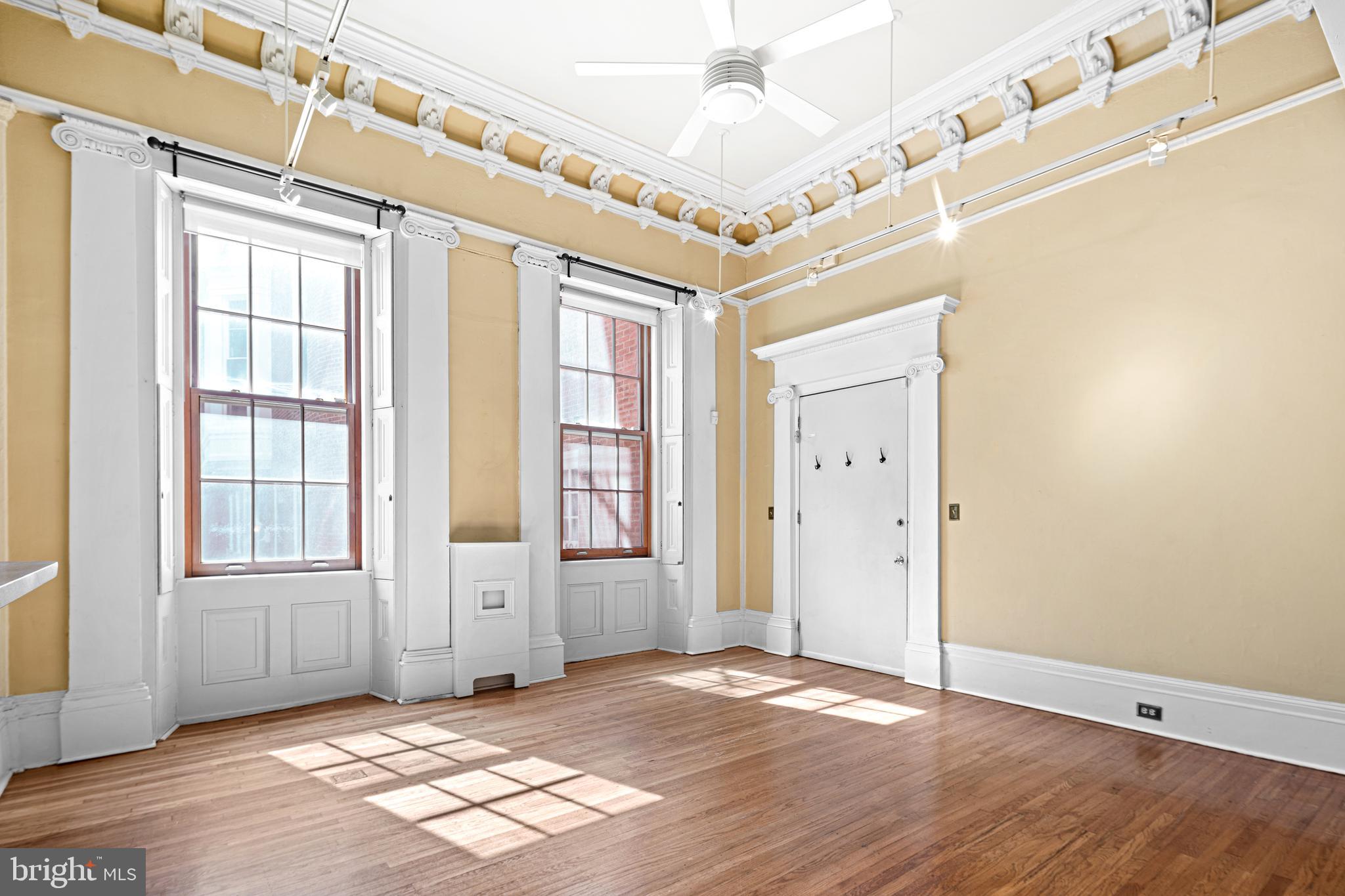 WASHINGTON SQ WEST - Residential