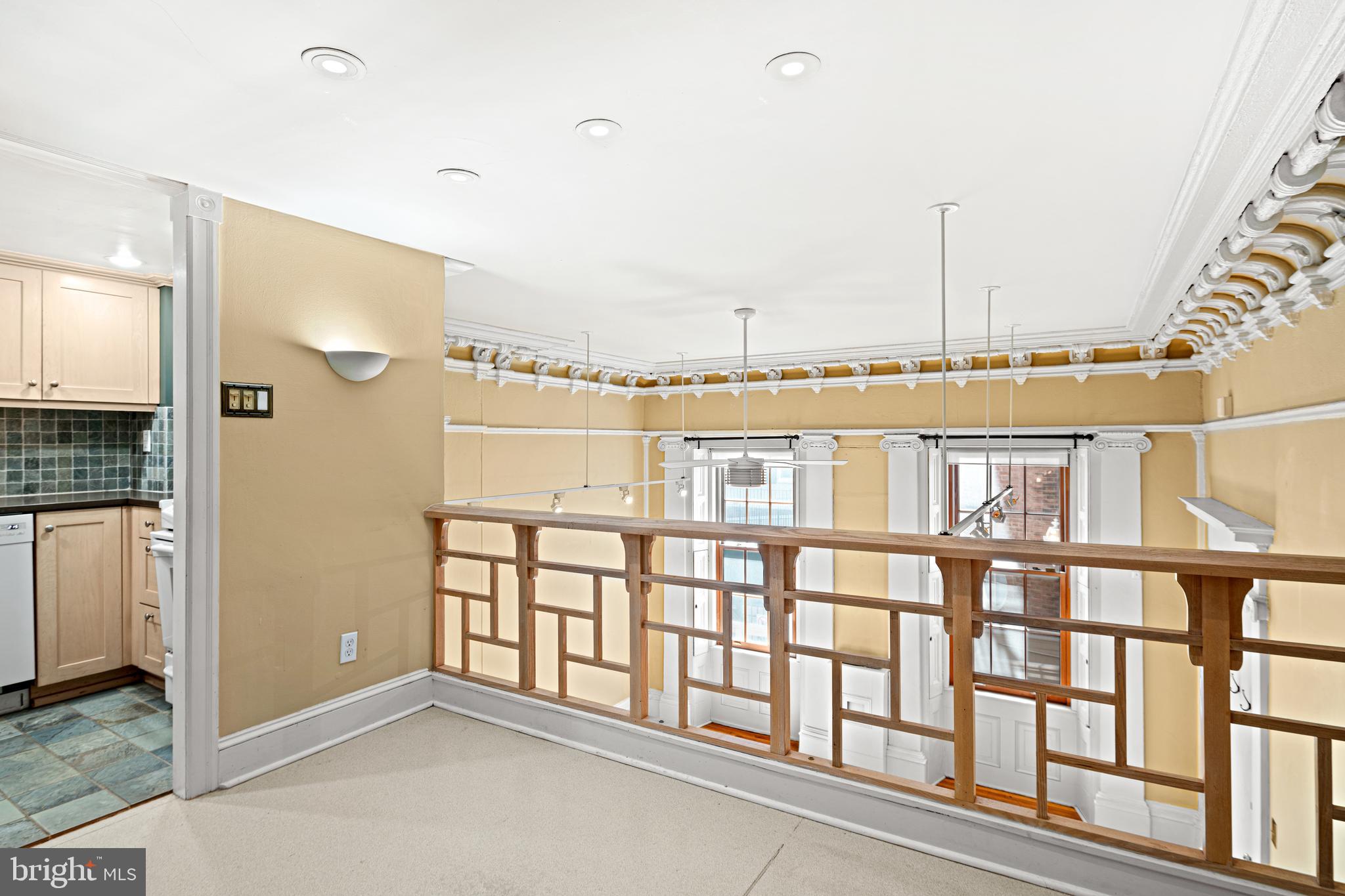 WASHINGTON SQ WEST - Residential