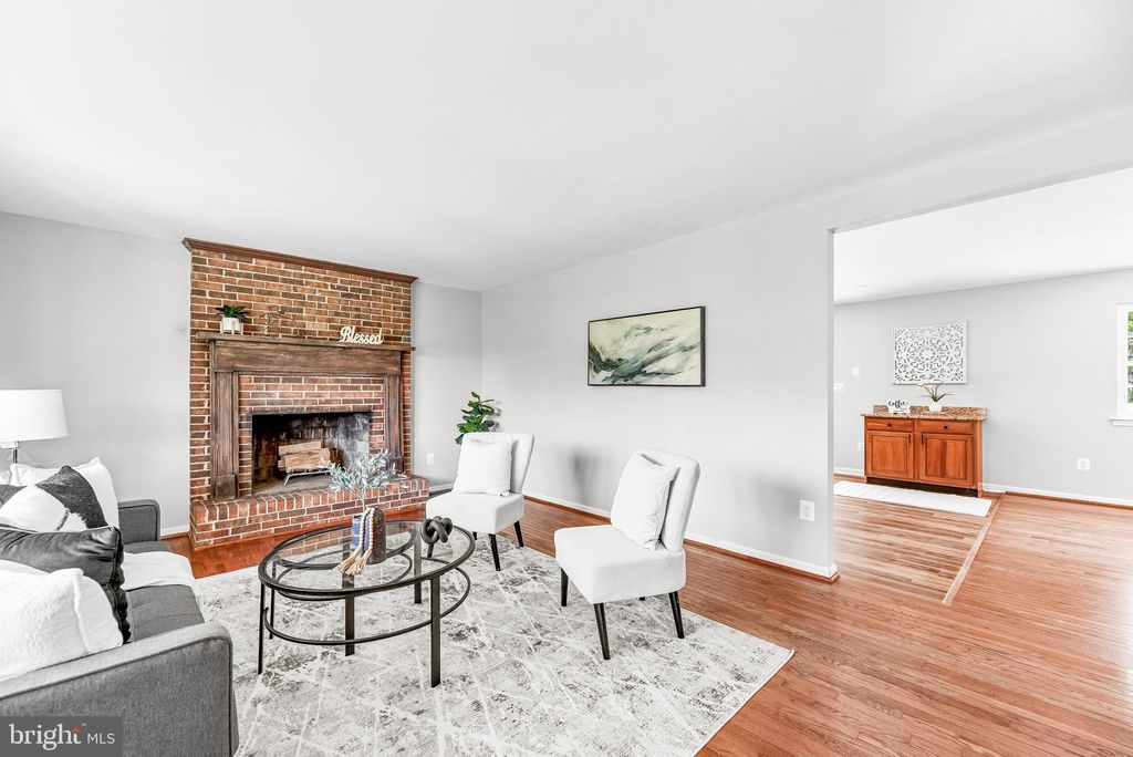 Photo of 4311 Hardesty Court, HUNTINGTOWN, MD 20639 (MLS # MDCA2026018)