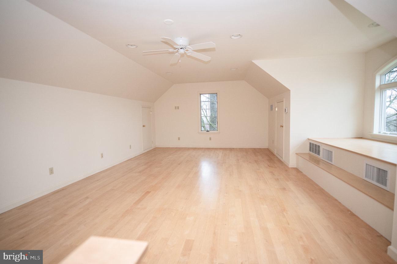 WALTON SPRING HILLS - Residential