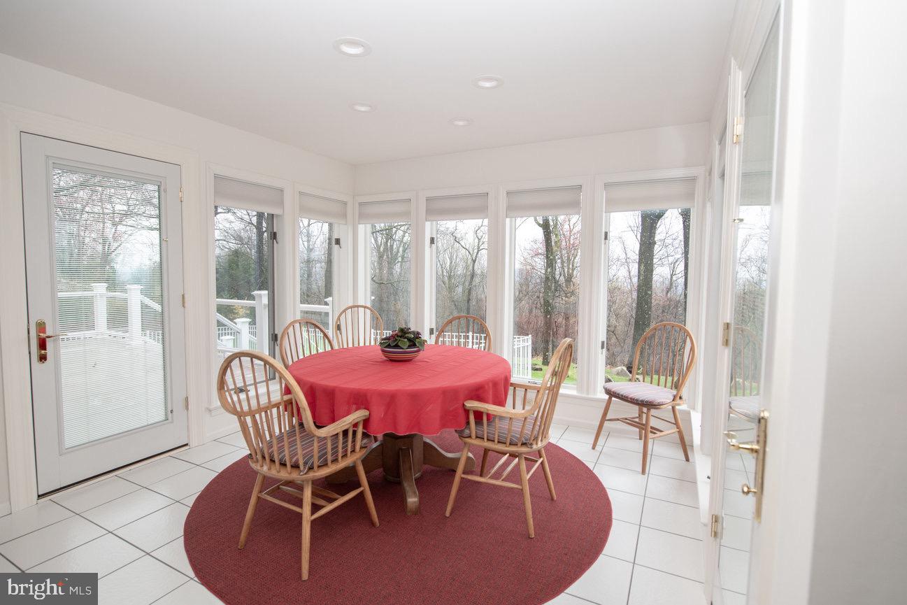 WALTON SPRING HILLS - Residential