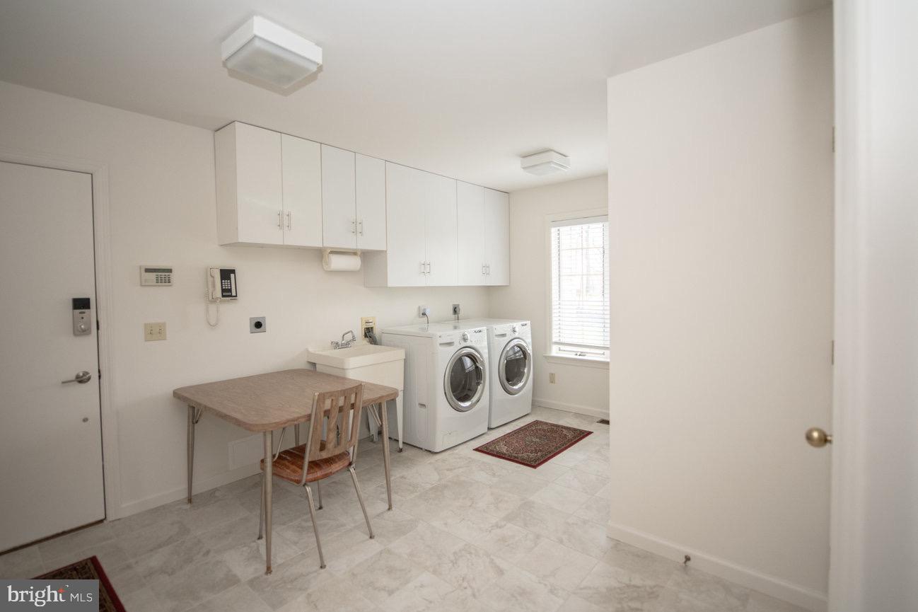 WALTON SPRING HILLS - Residential