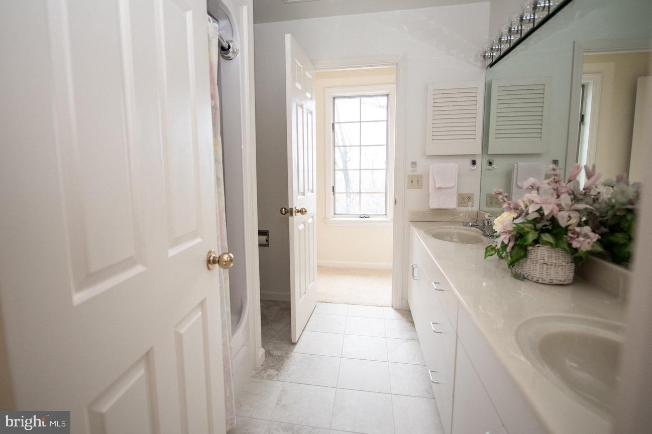 WALTON SPRING HILLS - Residential