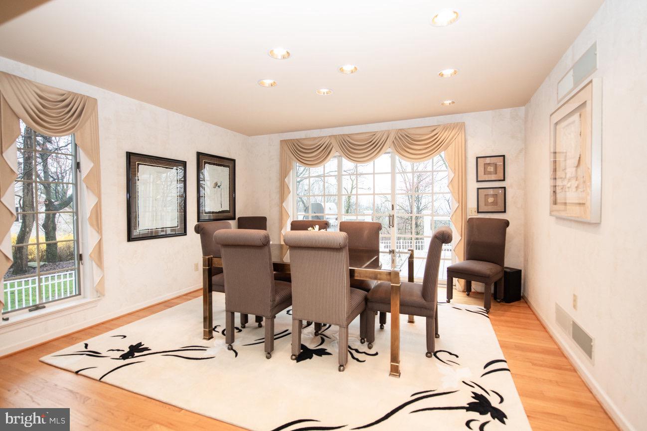 WALTON SPRING HILLS - Residential