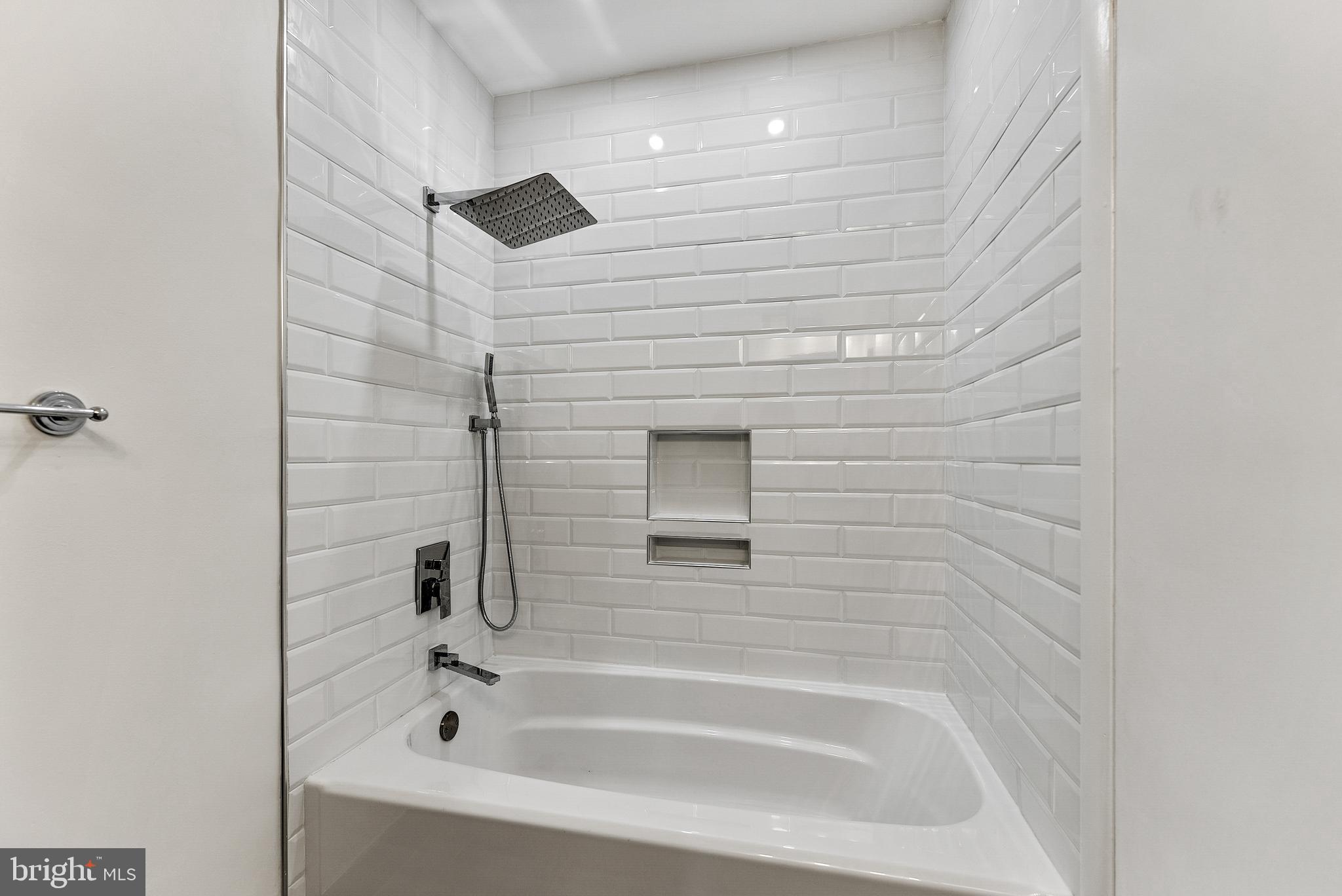 SUGARLAND RUN - Residential