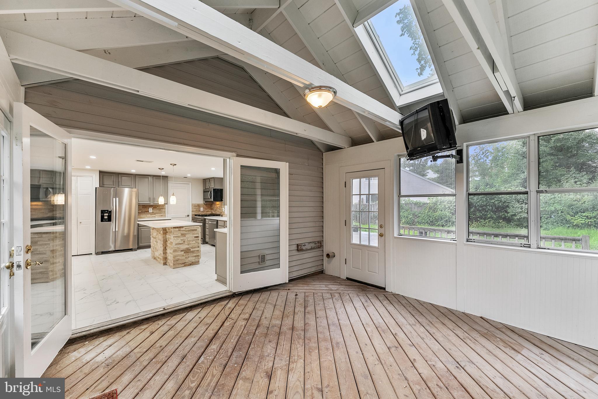 SUGARLAND RUN - Residential