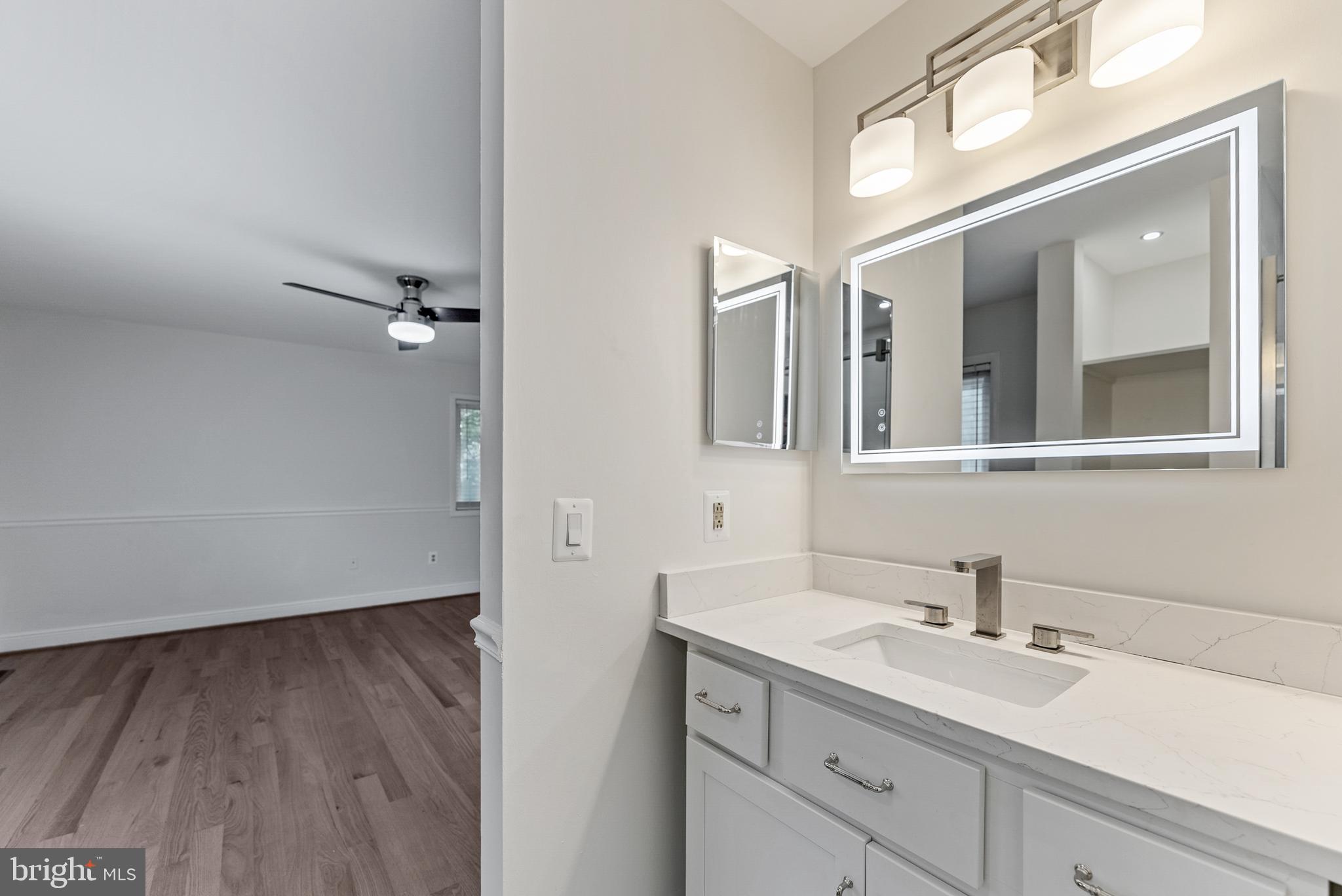 SUGARLAND RUN - Residential