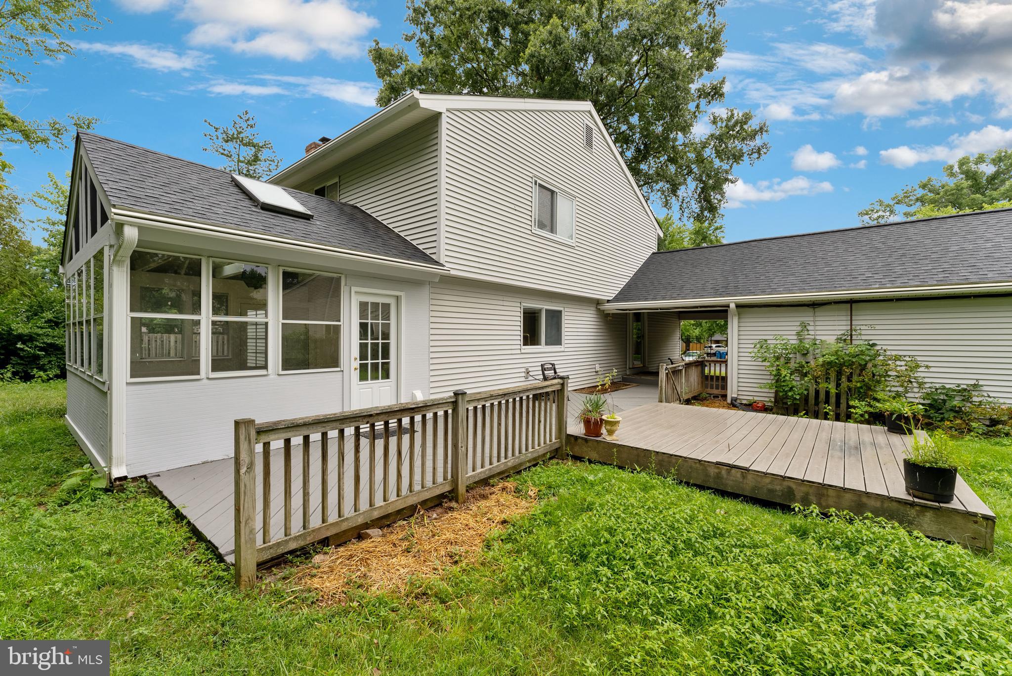 SUGARLAND RUN - Residential