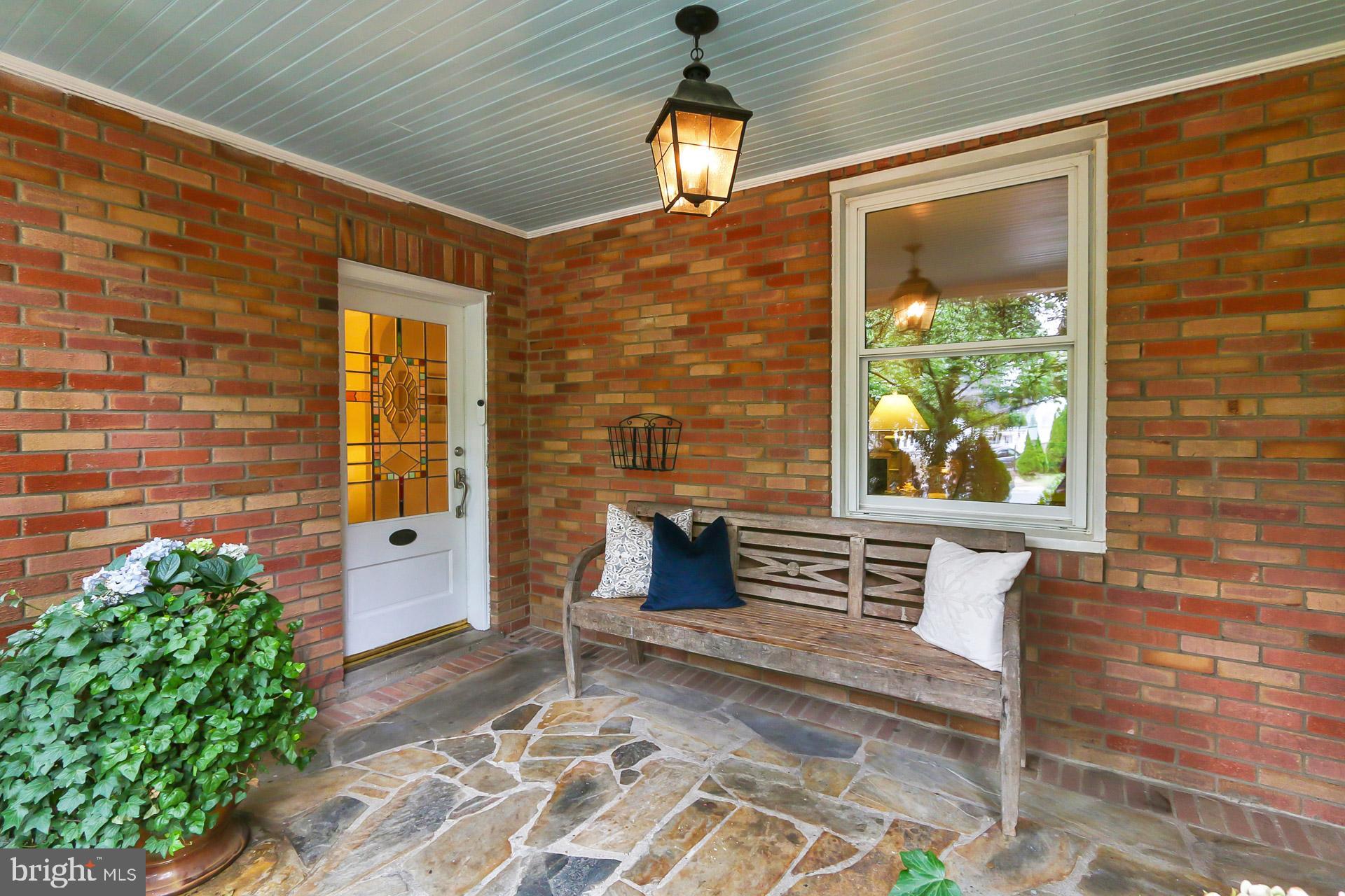 LEE HEIGHTS - Residential