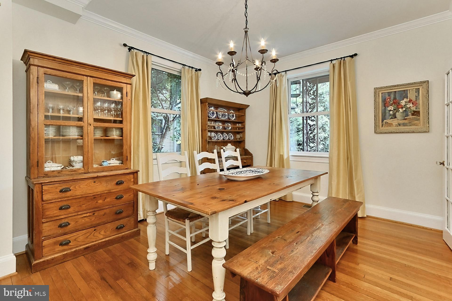 LEE HEIGHTS - Residential