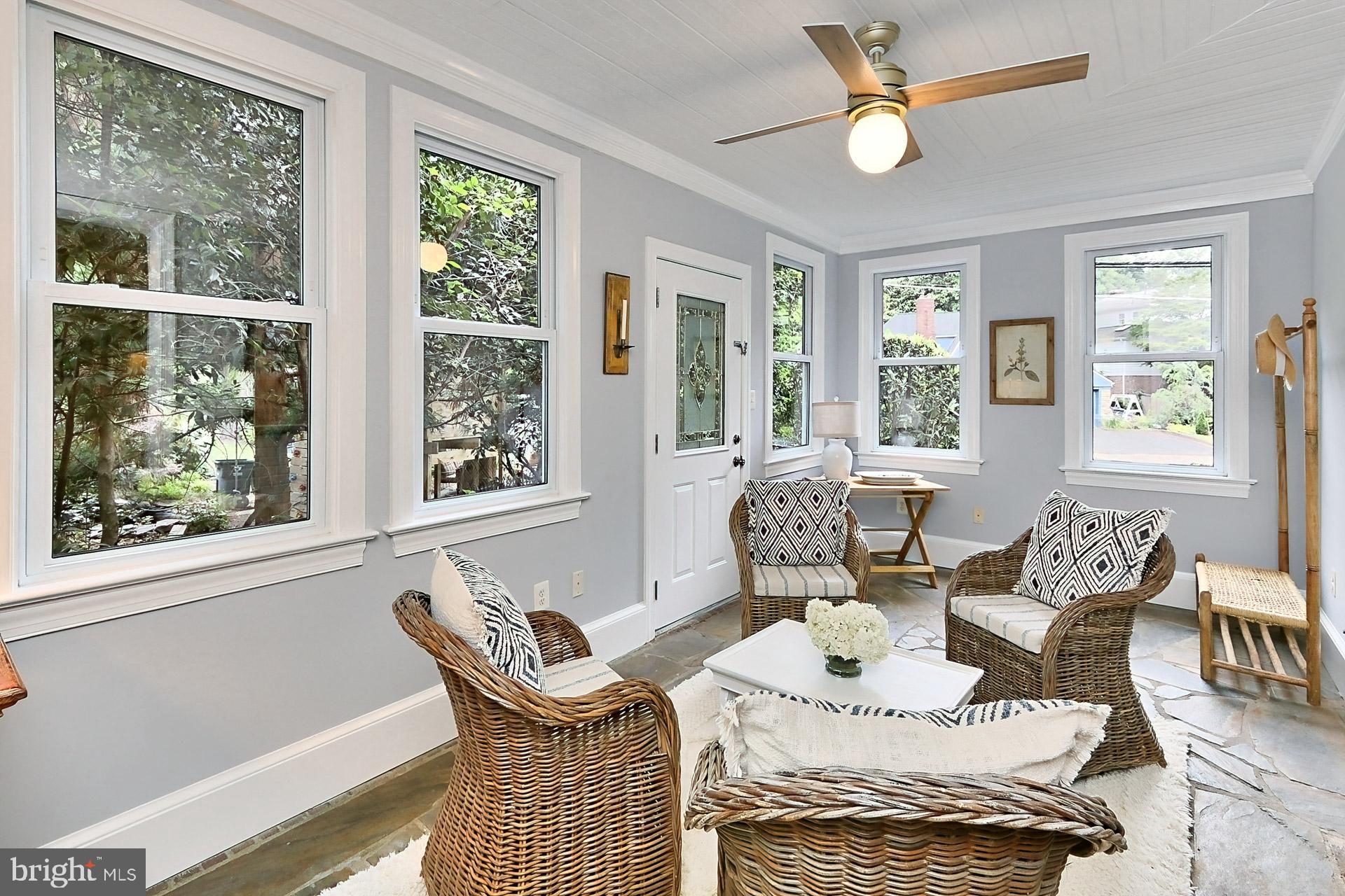 LEE HEIGHTS - Residential