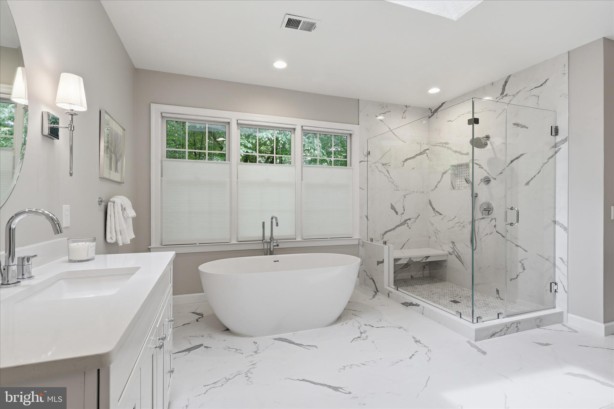 WENDOVER OAKS - Residential