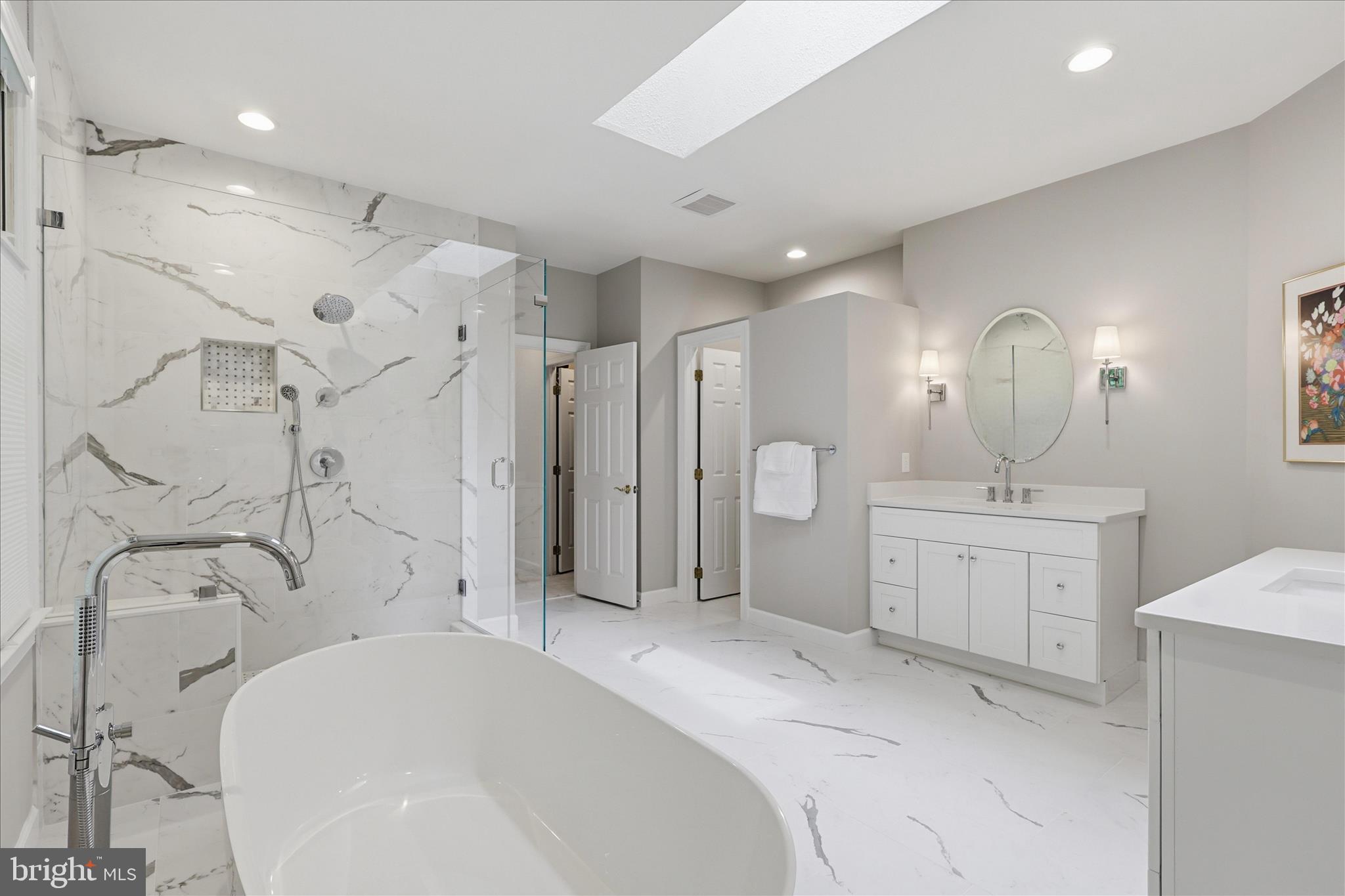 WENDOVER OAKS - Residential