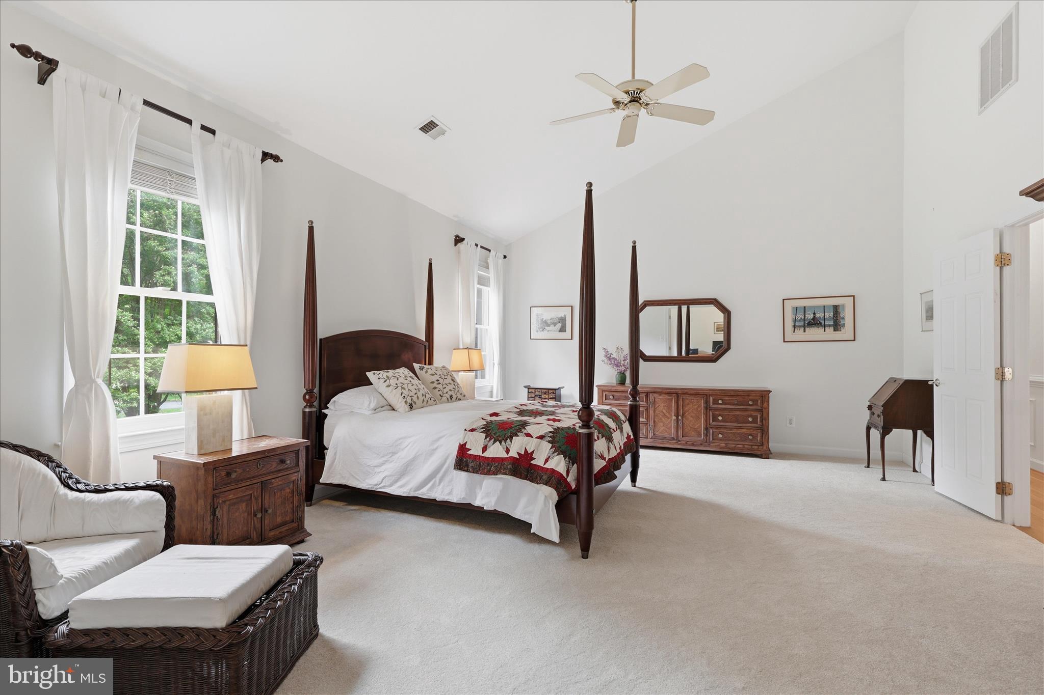 WENDOVER OAKS - Residential
