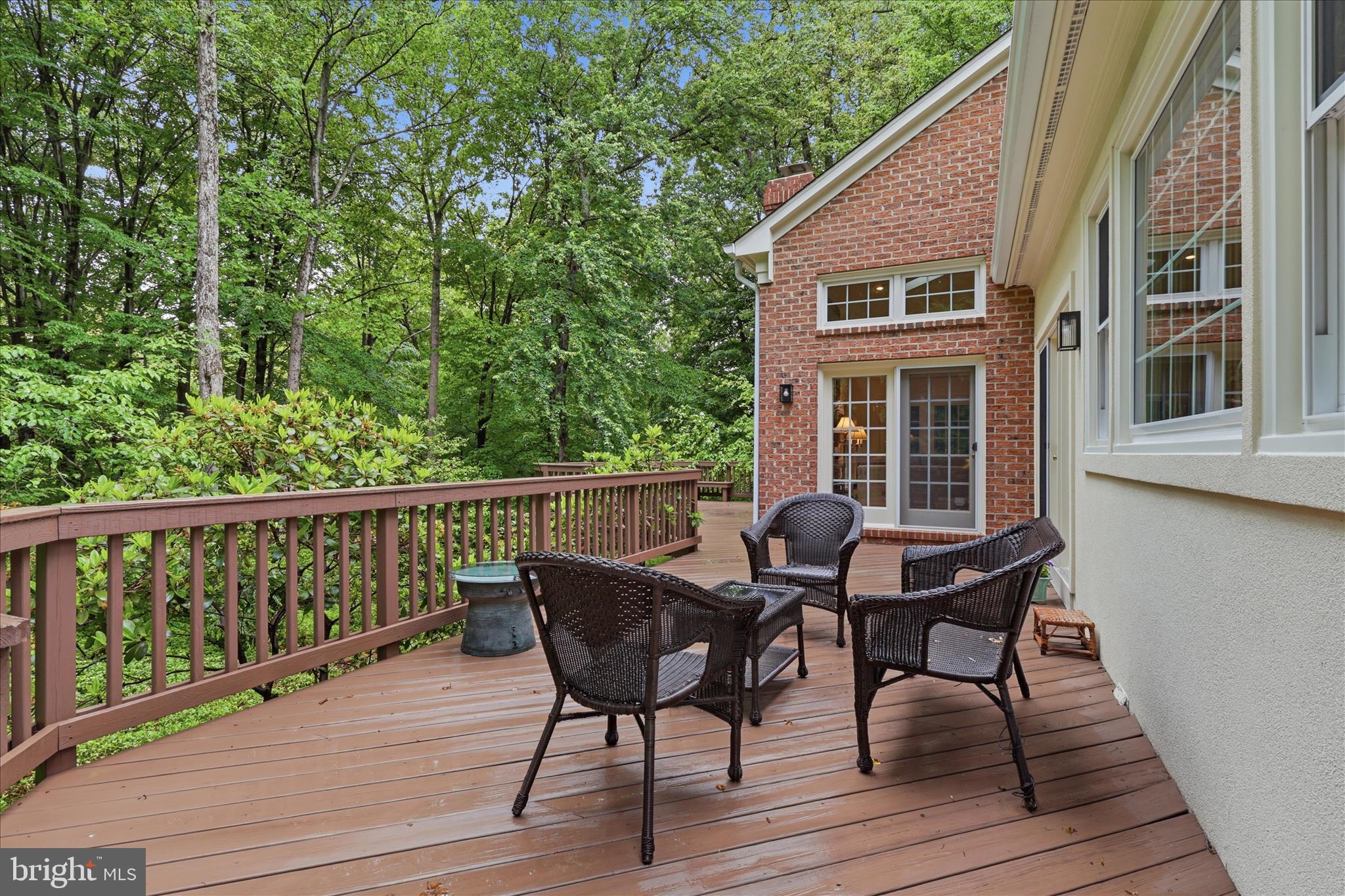 WENDOVER OAKS - Residential