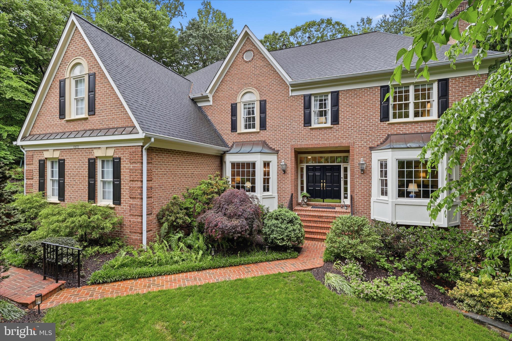 WENDOVER OAKS - Residential