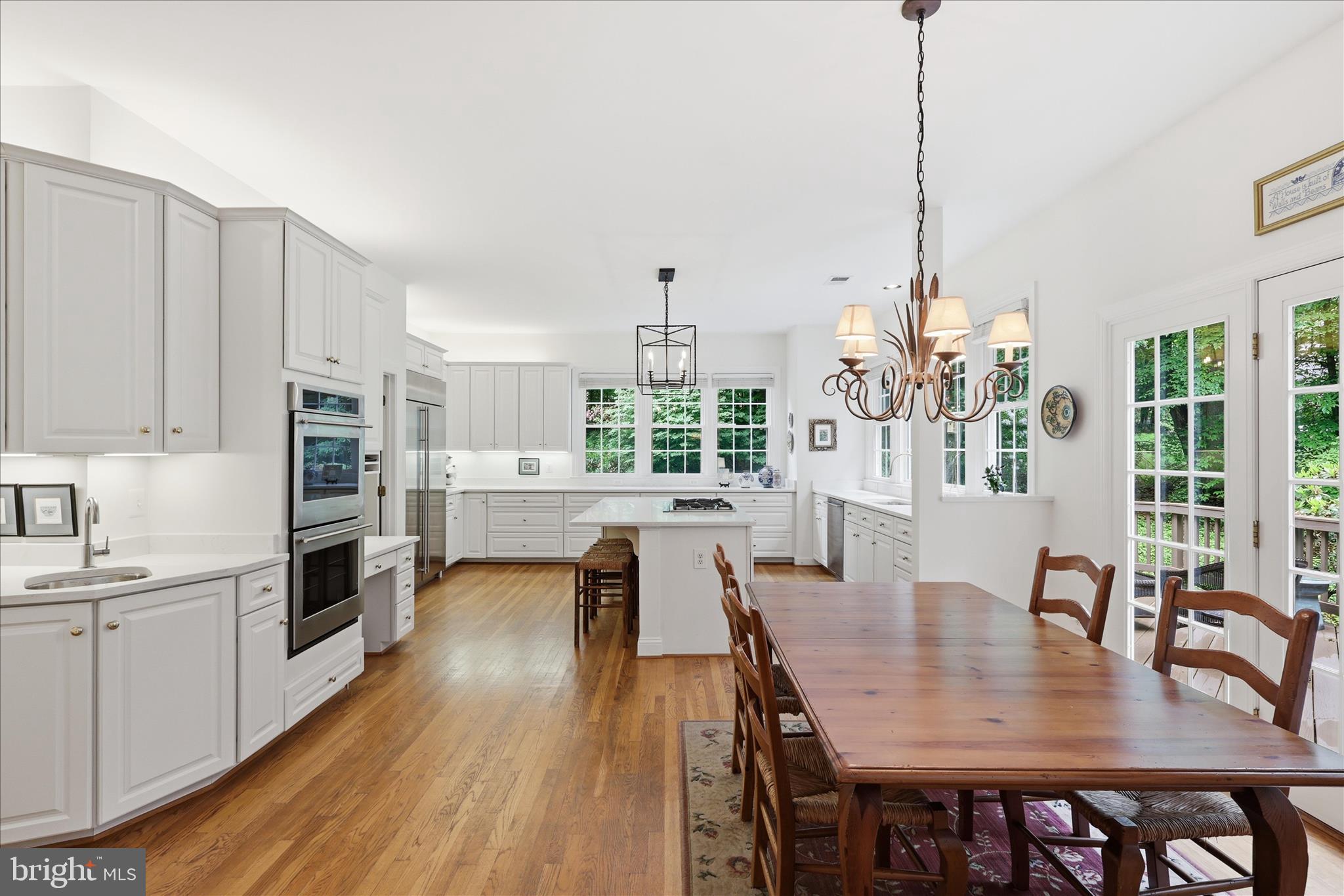 WENDOVER OAKS - Residential