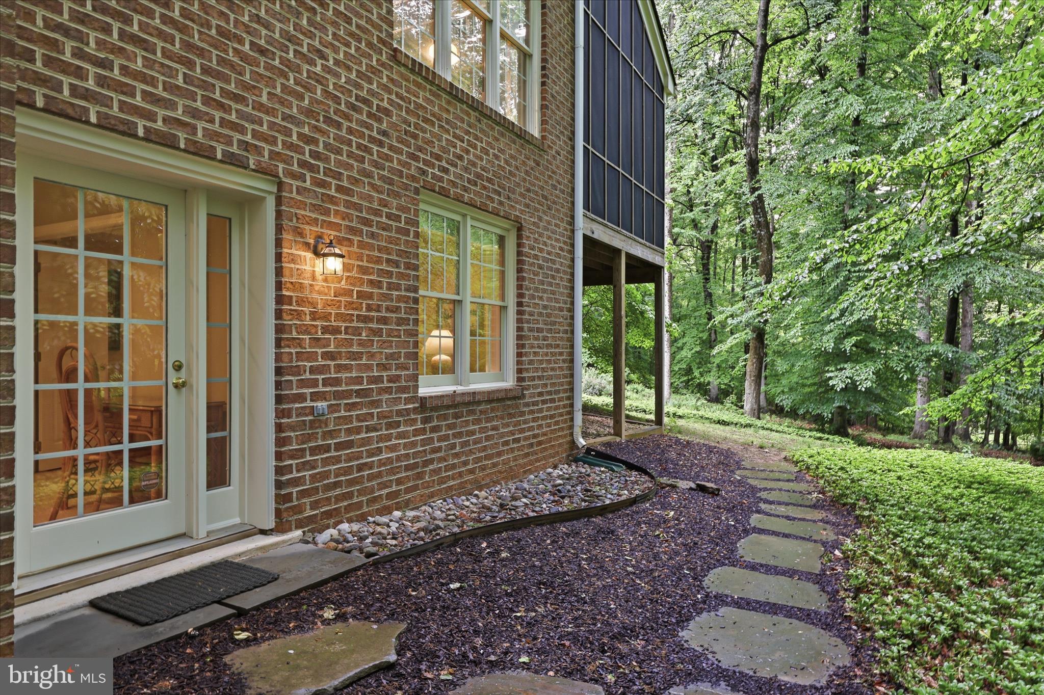 WENDOVER OAKS - Residential