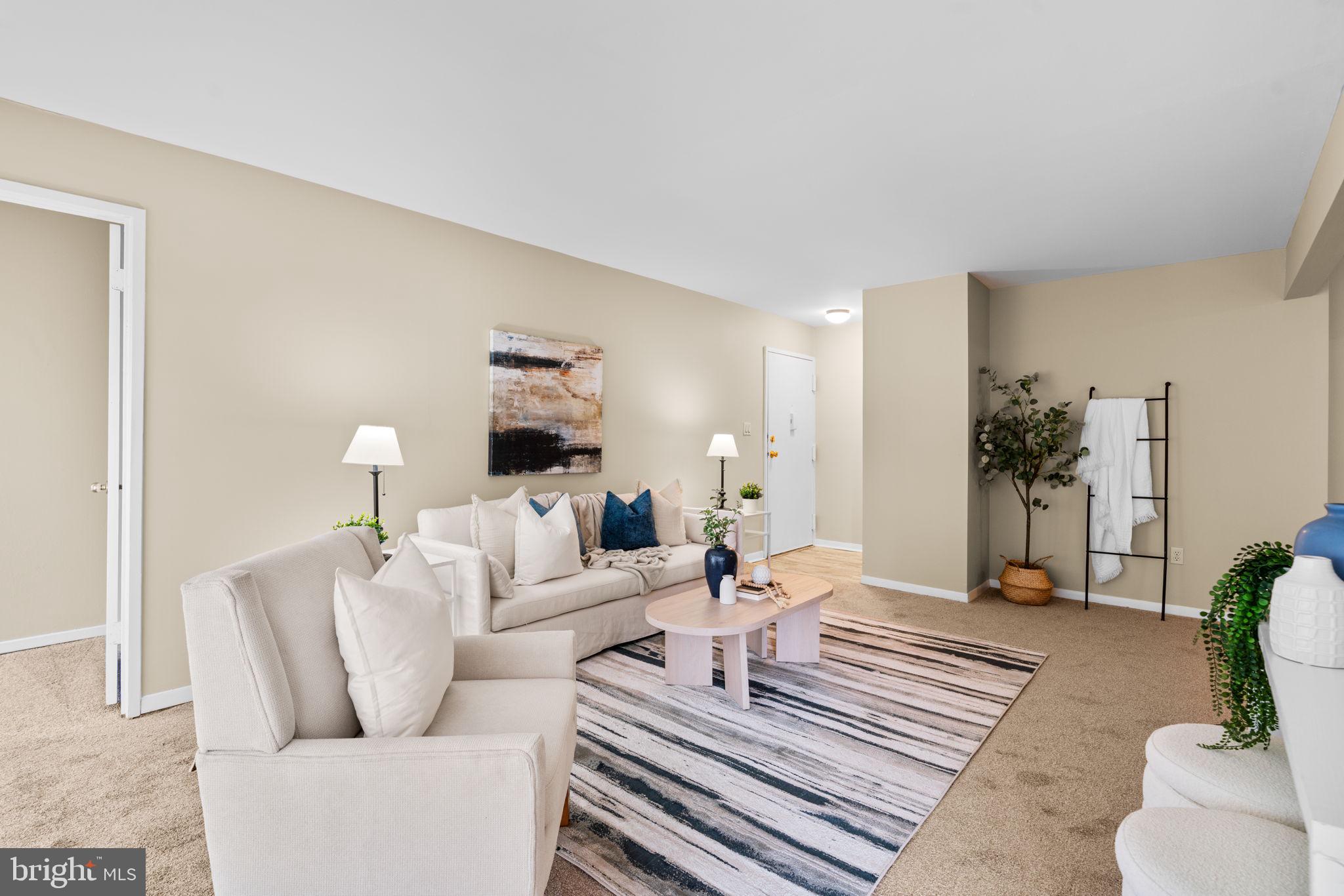 LONG REACH - Residential