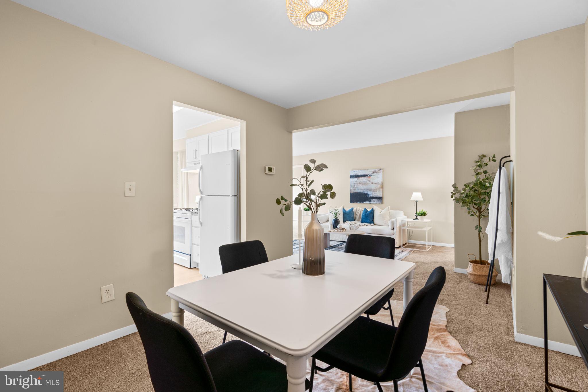 LONG REACH - Residential