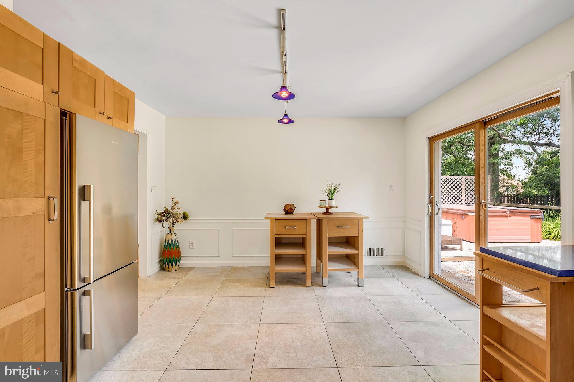 FALLS ORCHARD - Residential