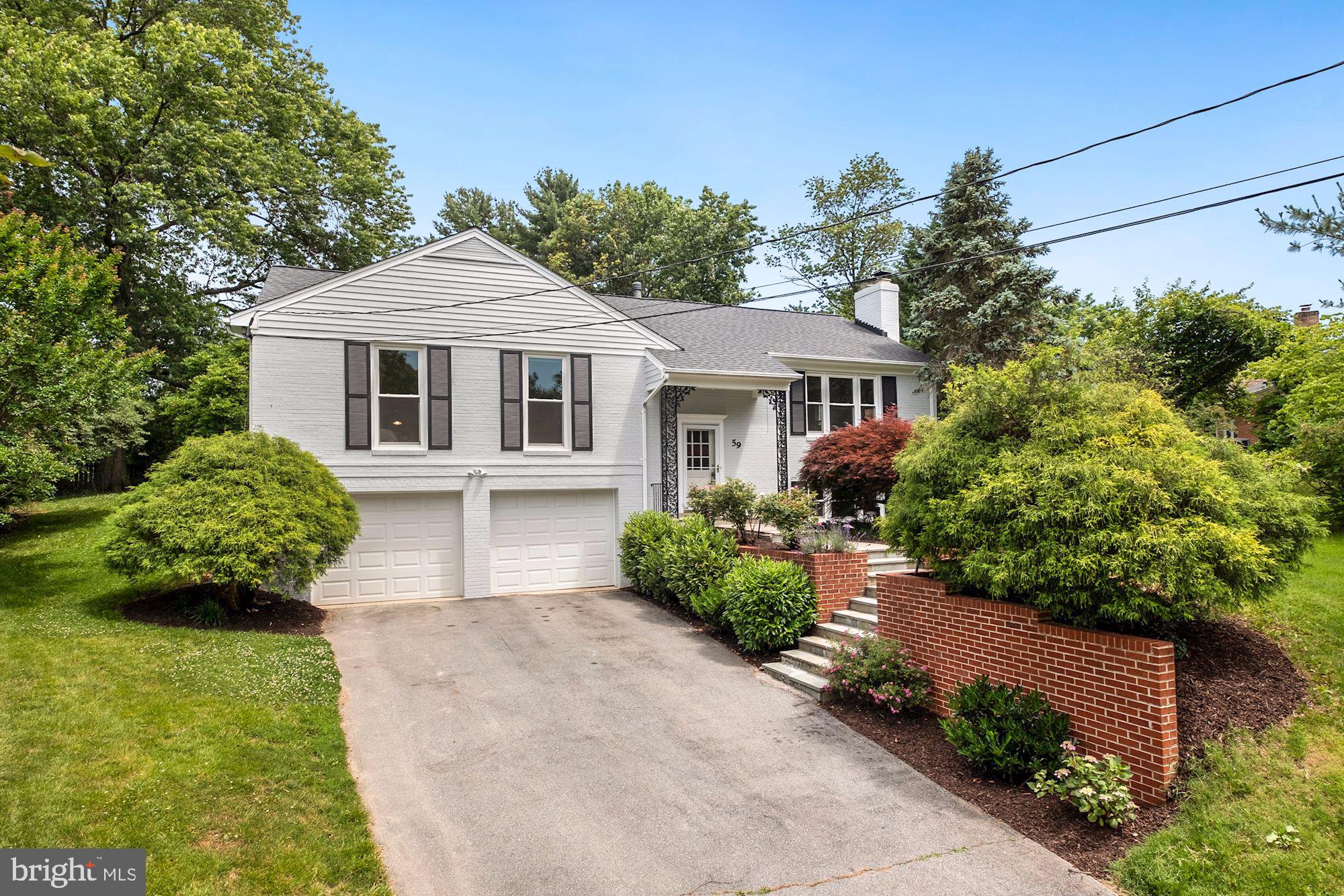 FALLS ORCHARD - Residential