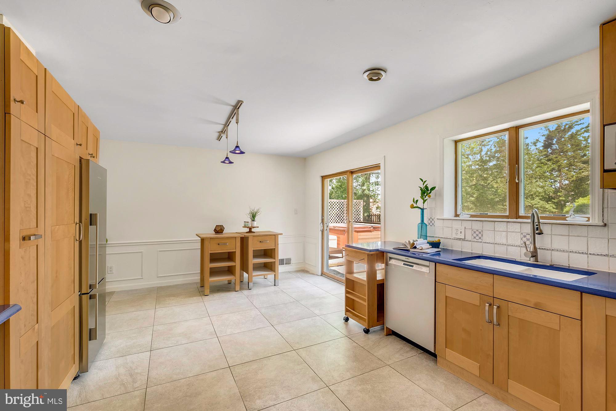 FALLS ORCHARD - Residential