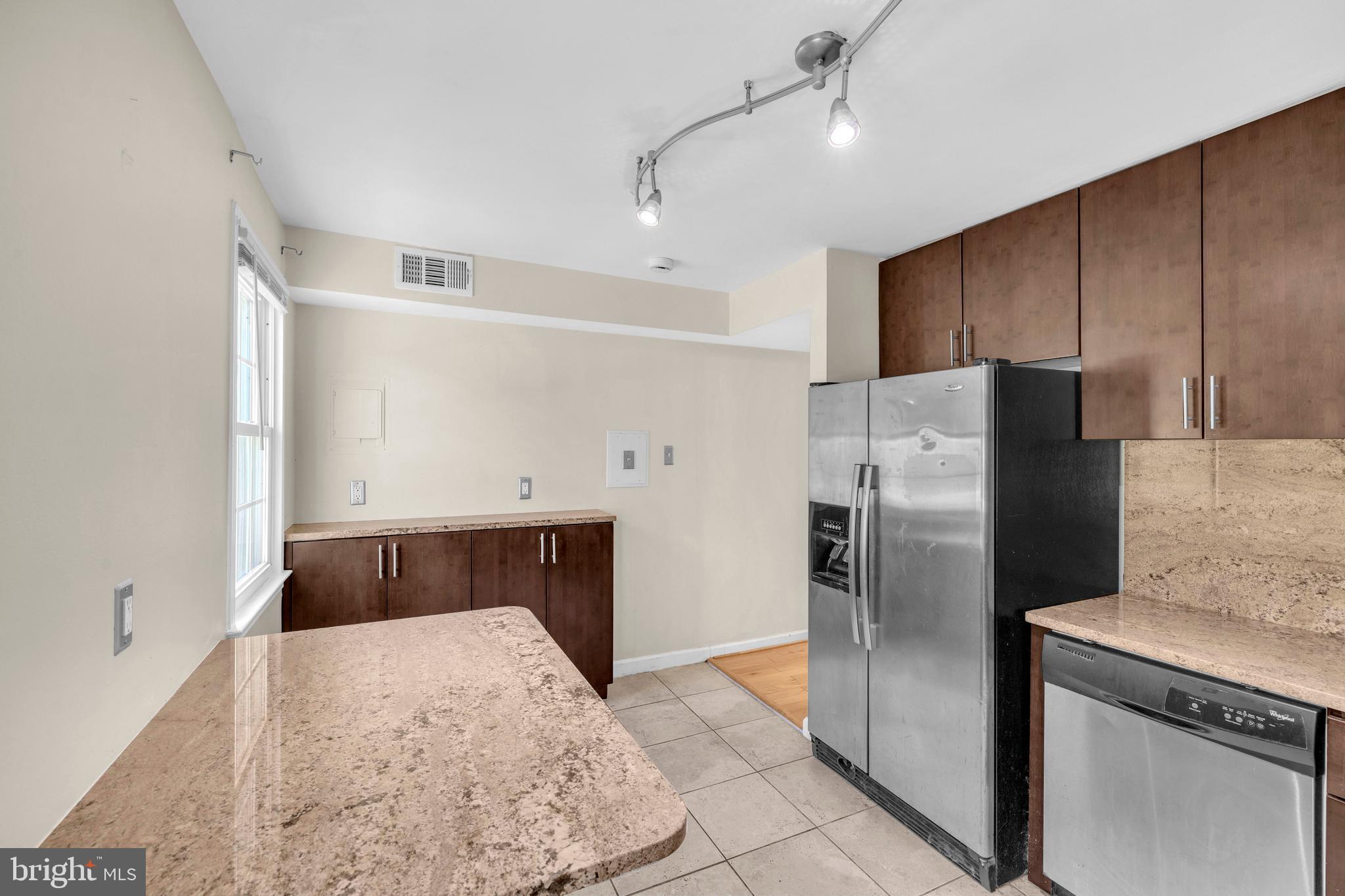 DIAMOND FARM CODM - Residential Lease